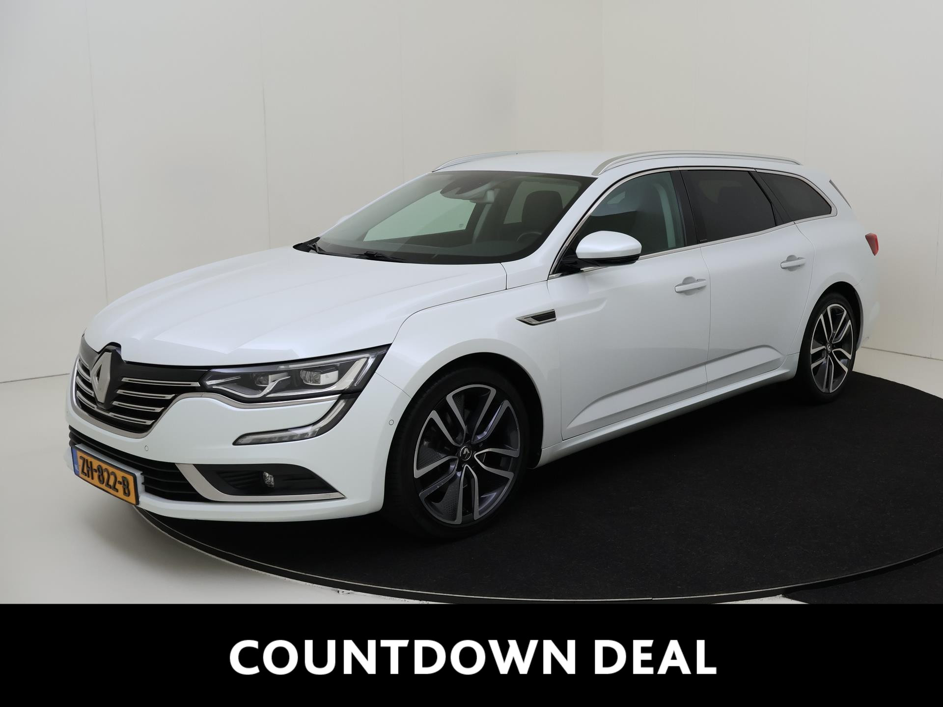 Renault Talisman Estate 1.8 - 225PK TCe Intens Automaat | 4Control |  Navigatie | Cruise Control | Climate Control | Apple Carplay/Android Auto | Parkeersensoren | Dodehoek detectie | Camera | Licht & Regen Sensor | LED Lampen | Electrische Ramen | Centrale Deurvergrendeling |