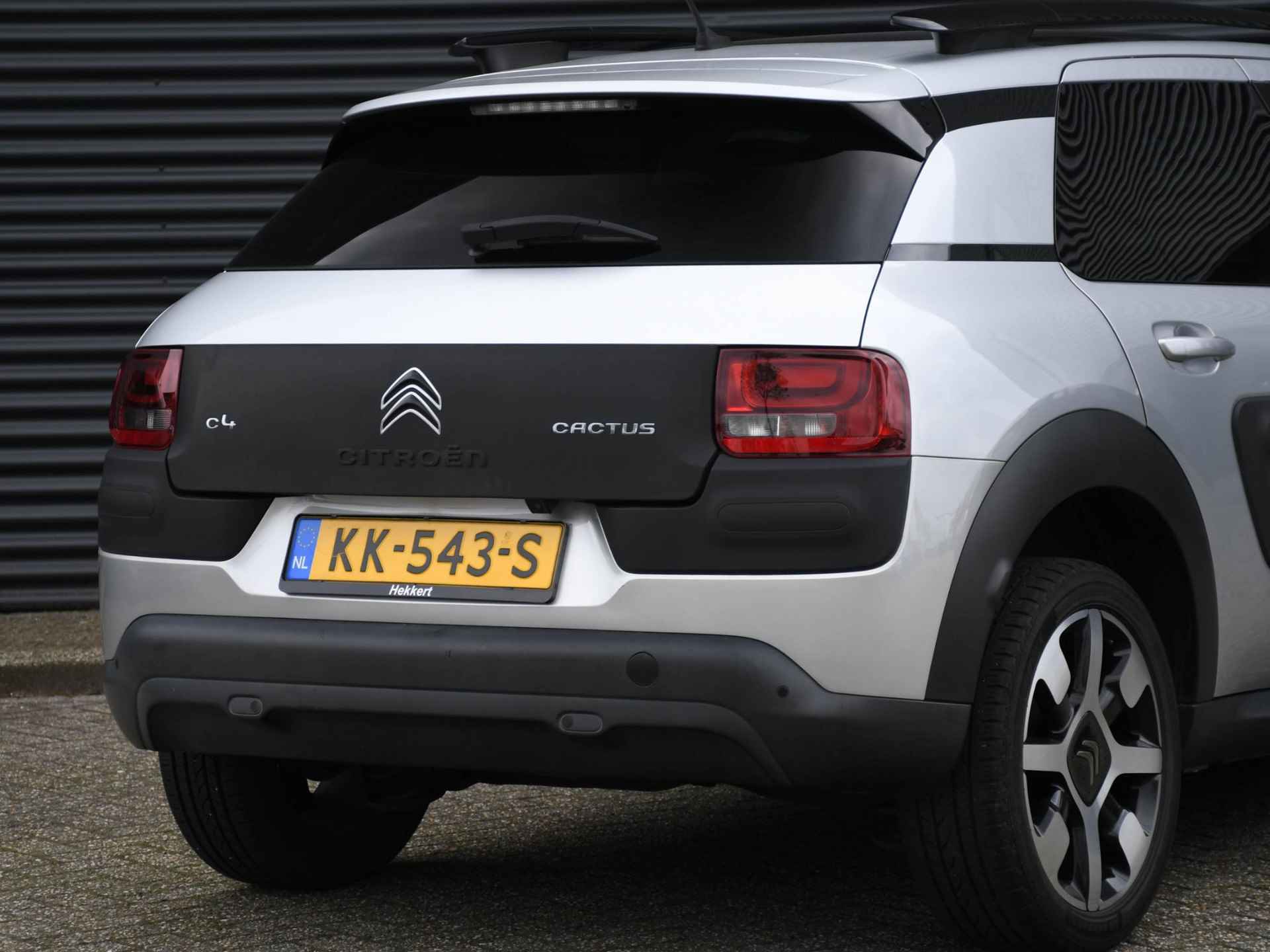 Citroen C4 Cactus Business Plus 1.2 PureTech 110pk STOELVERWARMING | 17''LM | PANO-DAK | CRUISE | DAB | CAMERA | USB | PRIVACY GLASS - 5/29