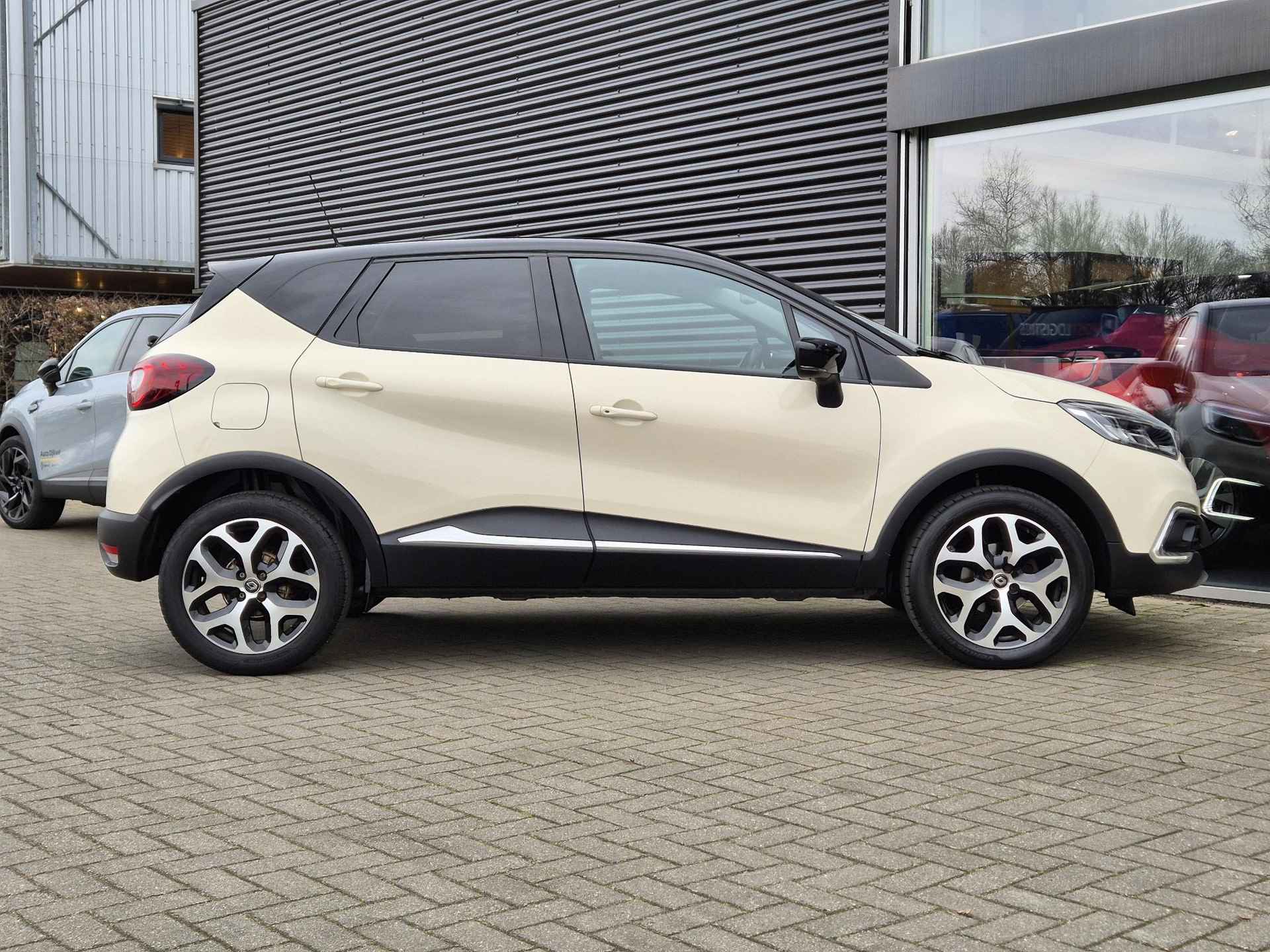 Renault Captur TCe 90 Intens - 7/41