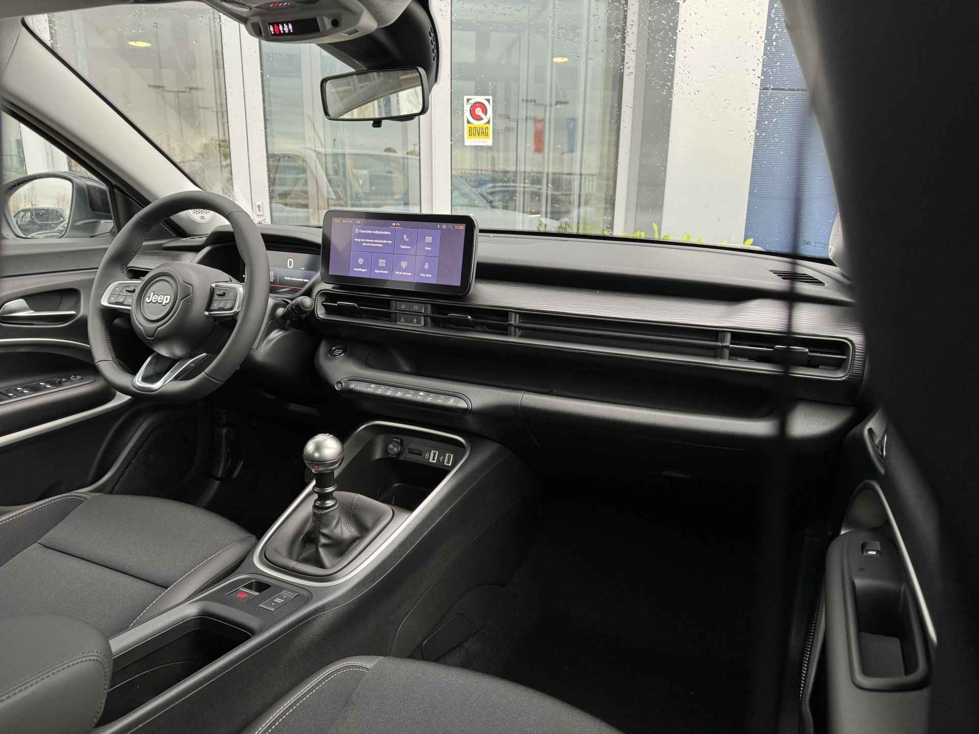 Jeep Avenger 1.2 Altitude | Camera | Sensoren V/A | JBL audio | Cruise Control | Elekt. klep | Navi | Carplay - 23/42