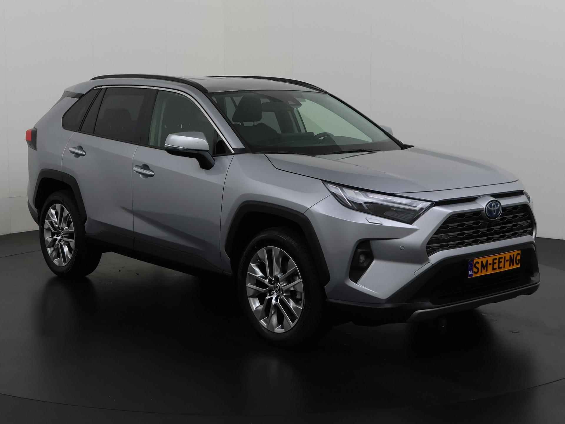 Toyota RAV4 2.5 Hybrid AWD Executive | Leder | Mem stoel | Stoelventilatie | Camera | Zondag open! - 30/35