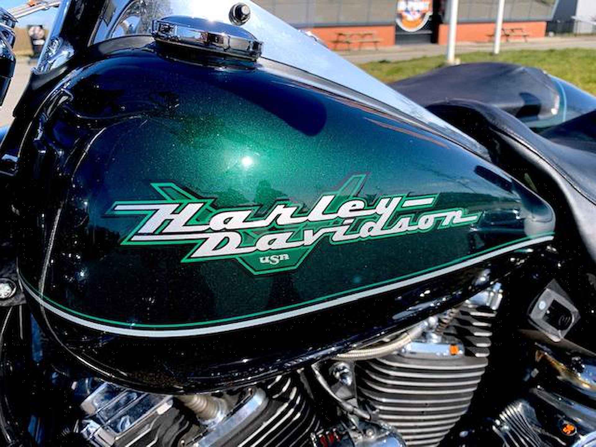 Harley-Davidson FLHRC ROADKING ZIJSPAN SIDECAR - 10/19