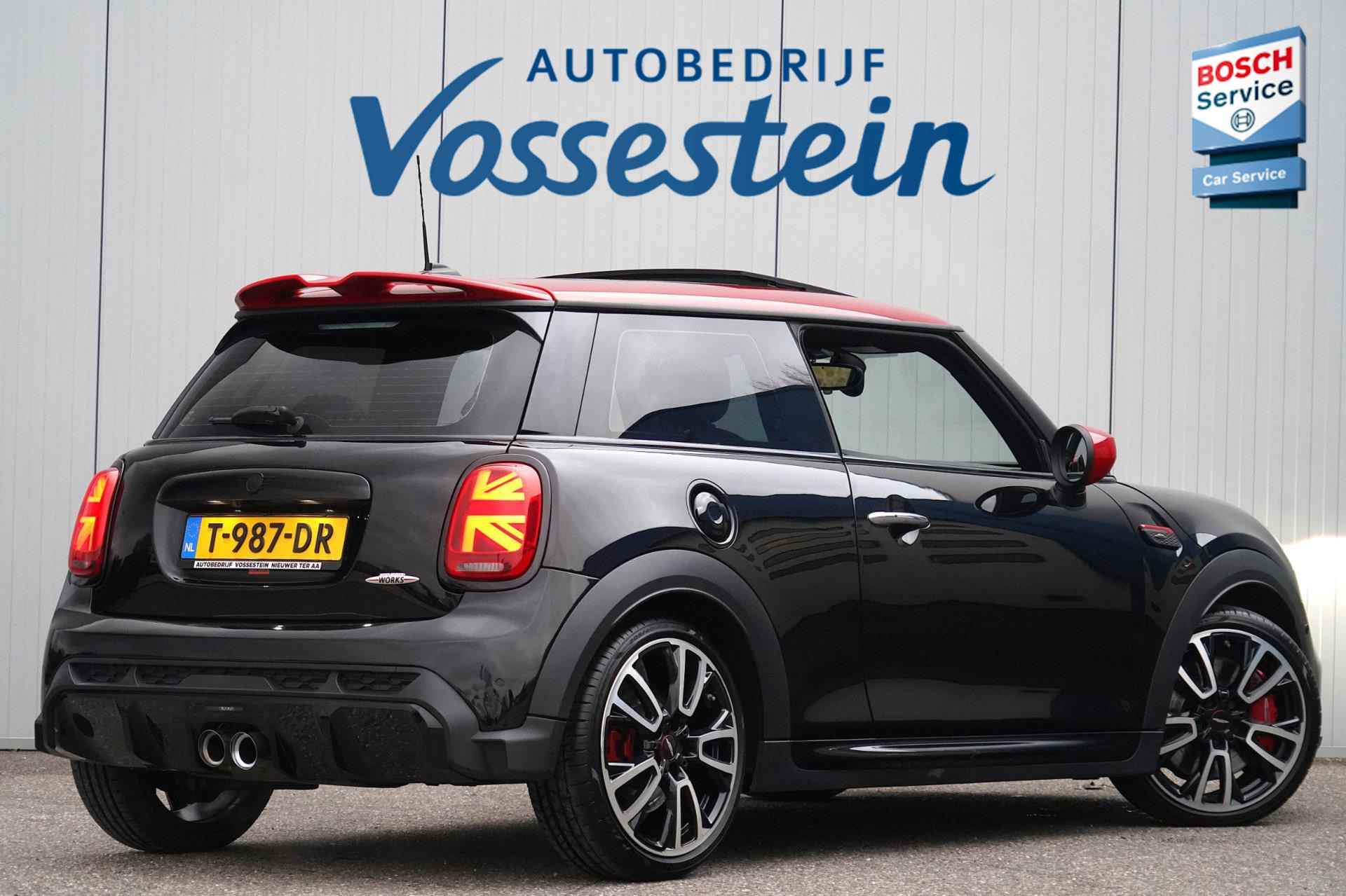 Mini Mini 2.0 John Cooper Works JCW Pack / Schuifdak / Camera / Leder / Navigatie / Stoelverw. / Automaat - 9/33