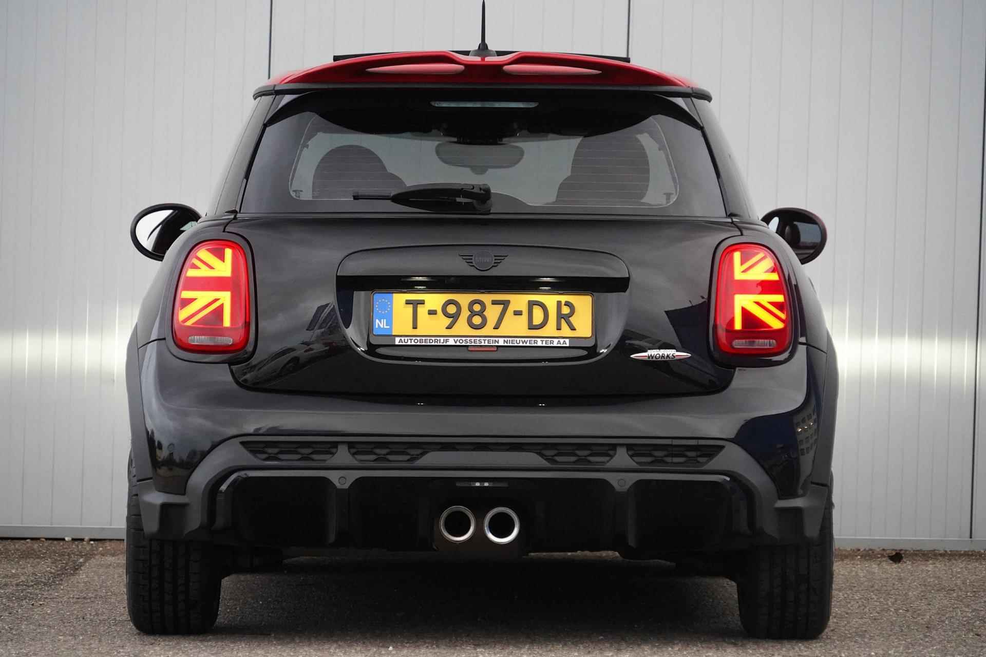 Mini Mini 2.0 John Cooper Works JCW Pack / Schuifdak / Camera / Leder / Navigatie / Stoelverw. / Automaat - 21/33