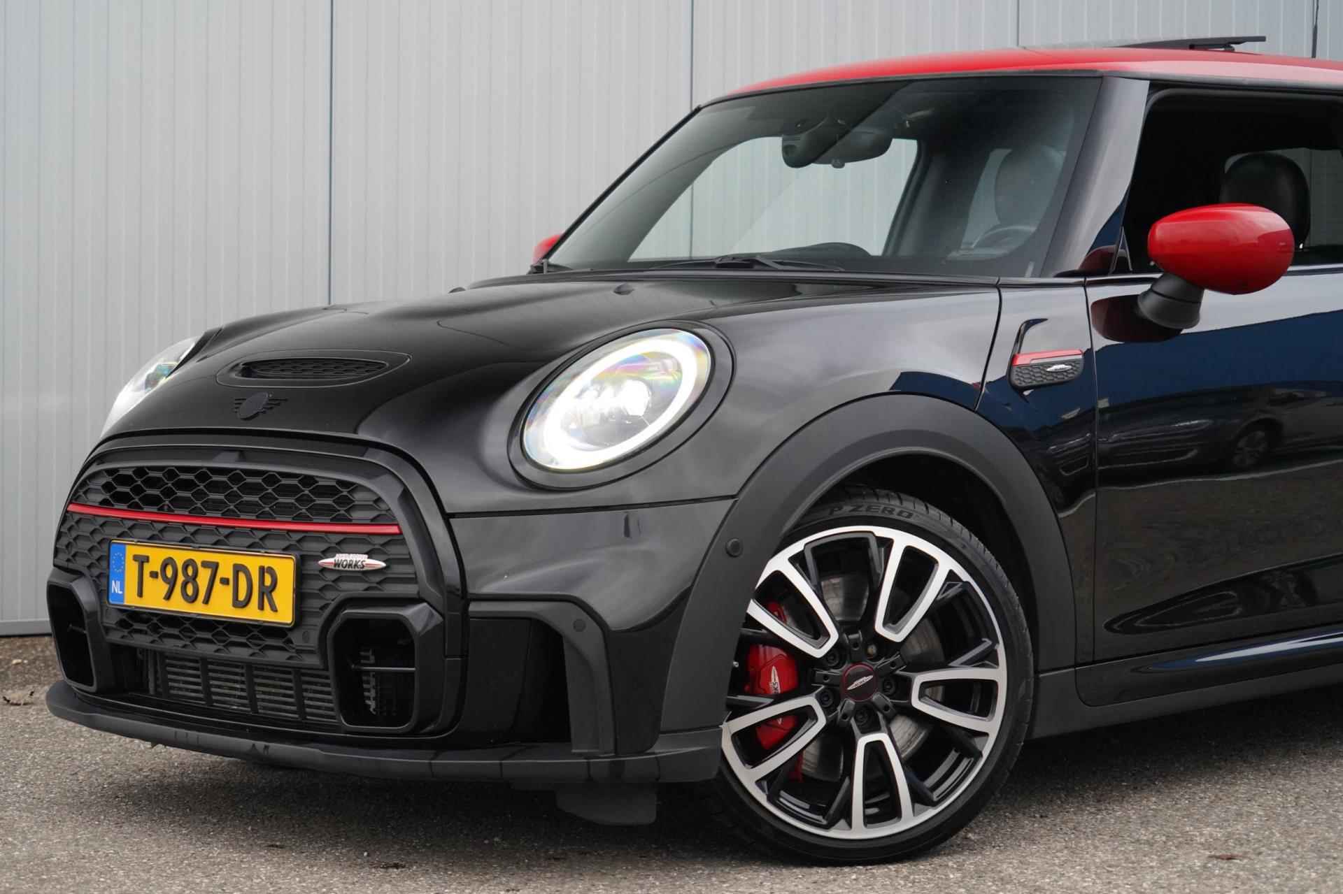 Mini Mini 2.0 John Cooper Works JCW Pack / Schuifdak / Camera / Leder / Navigatie / Stoelverw. / Automaat - 22/33