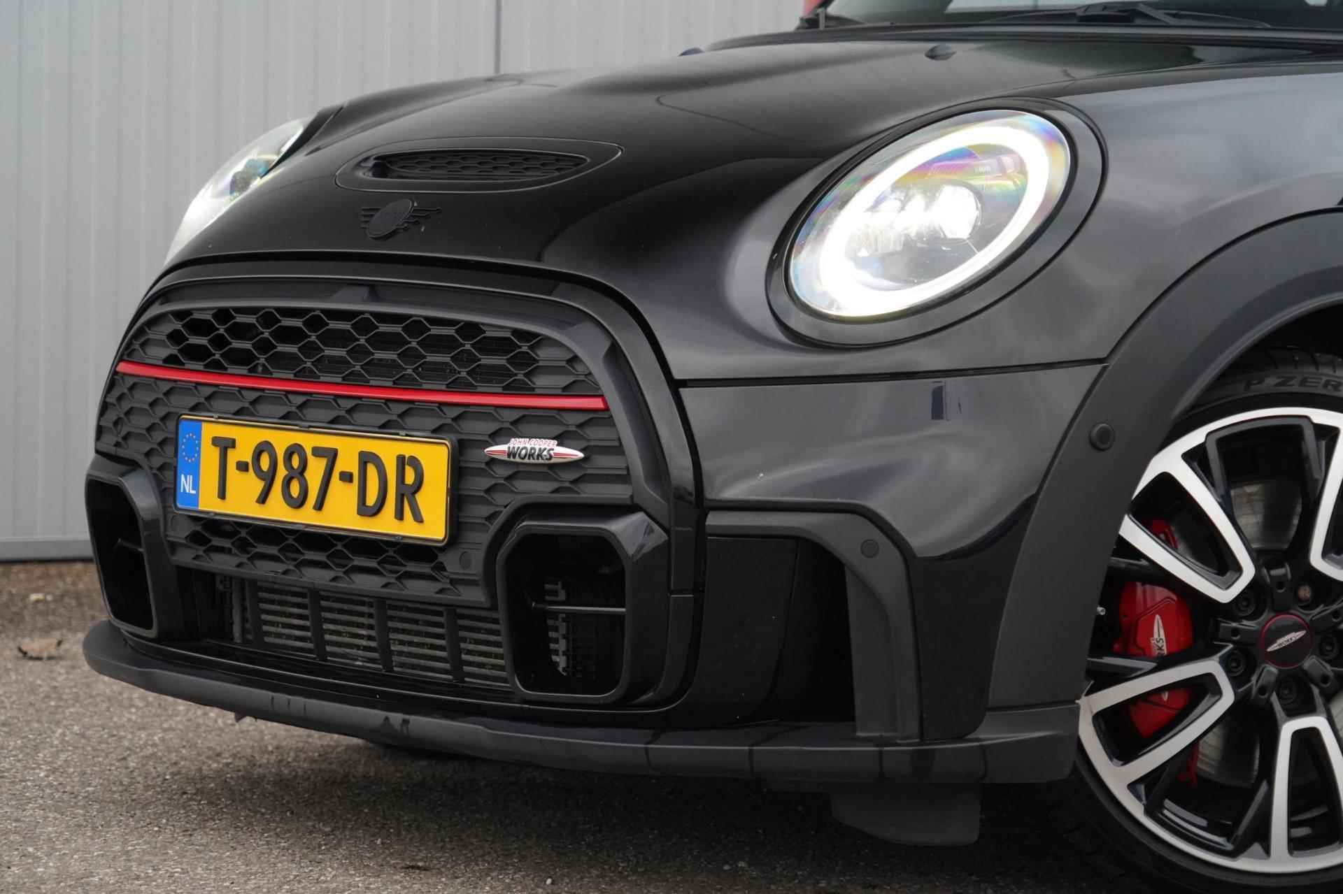 Mini Mini 2.0 John Cooper Works JCW Pack / Schuifdak / Camera / Leder / Navigatie / Stoelverw. / Automaat - 23/33