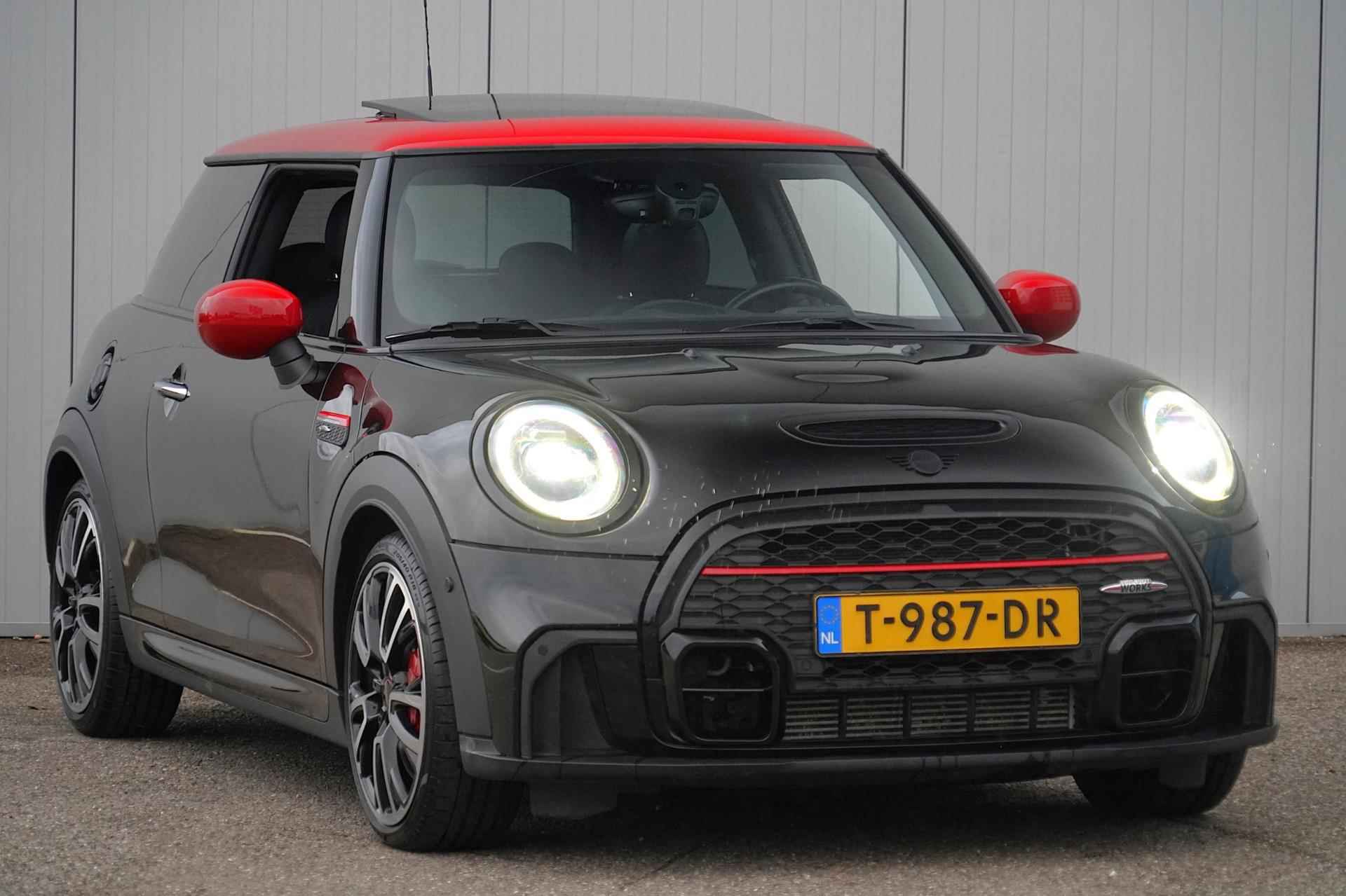 Mini Mini 2.0 John Cooper Works JCW Pack / Schuifdak / Camera / Leder / Navigatie / Stoelverw. / Automaat - 27/33