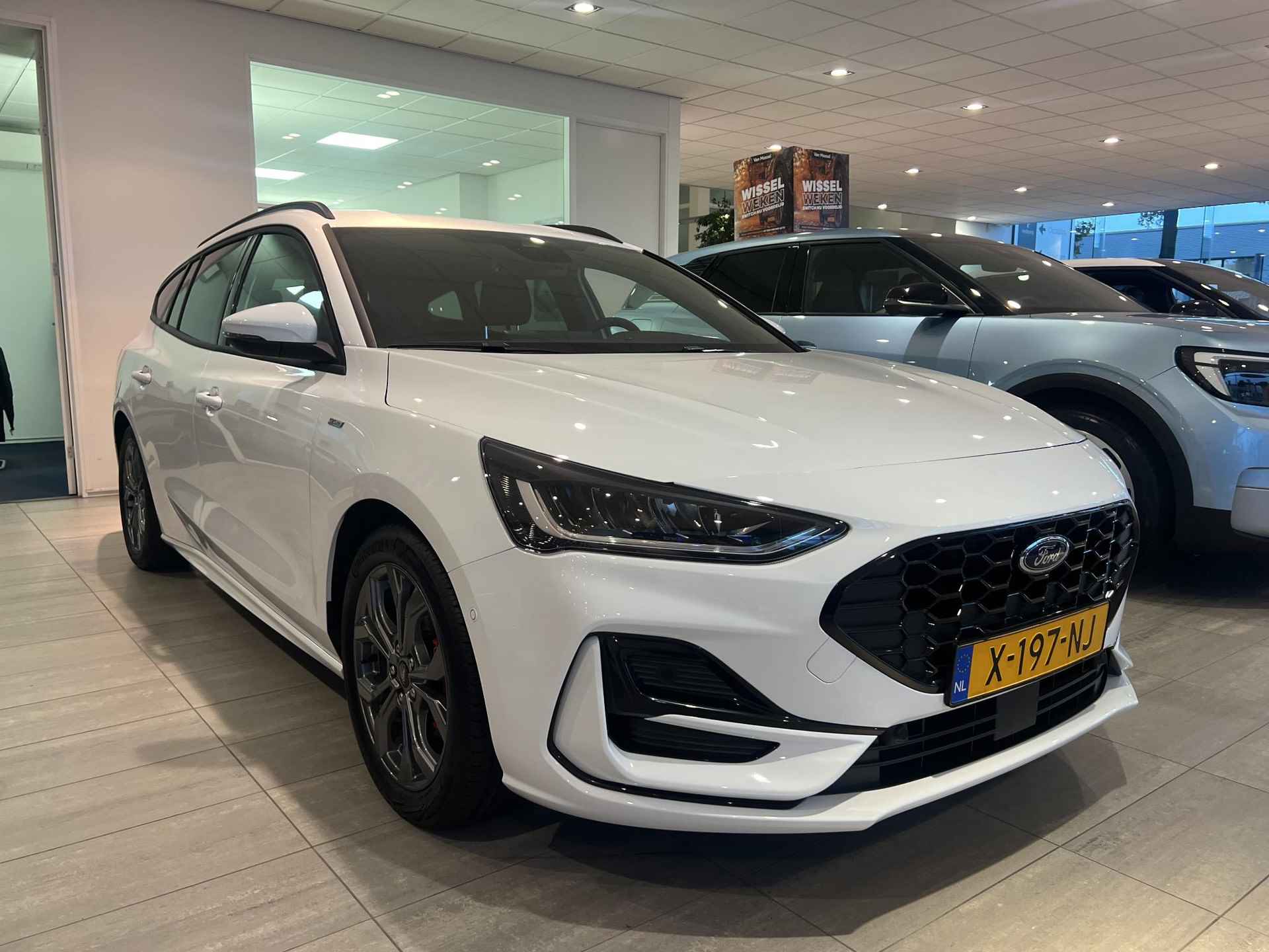 Ford Focus Wagon 1.0 EcoBoost Hybrid ST Line X | €3500 Ford Voordeel! | Automaat | Trekhaak | Adaptieve Cruise Control - 4/20