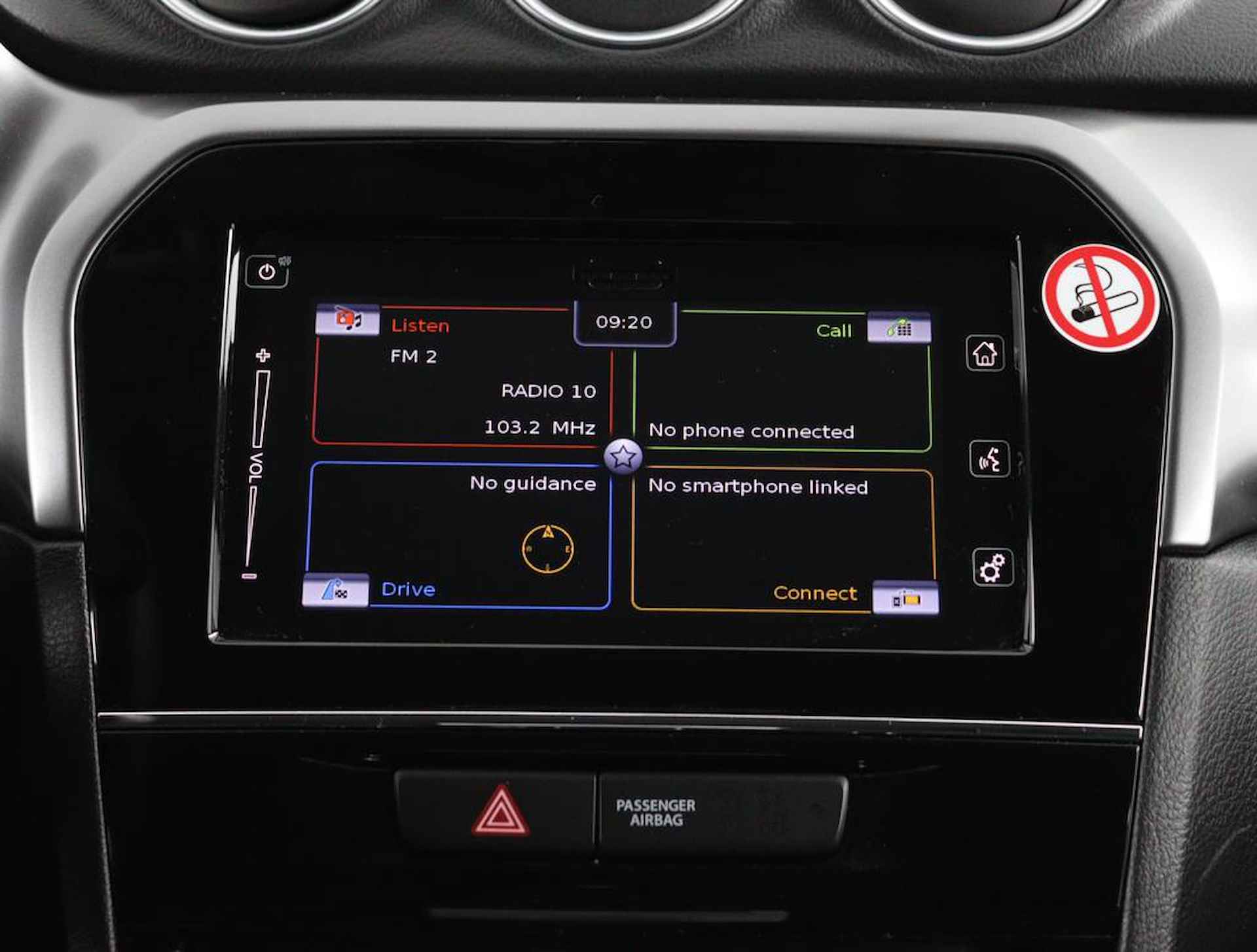 Suzuki Vitara 1.5 Hybrid Select | Navigatie | Keyless Entry | Bi Tone | Suzuki Safety Systeem | Achteruitrijcamera | Automaat | Led Verlichting | Dodehoek Detectie | - 13/50