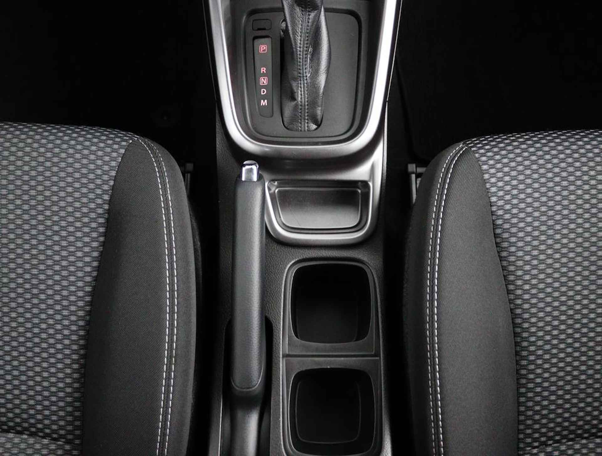 Suzuki Vitara 1.5 Hybrid Select | Navigatie | Keyless Entry | Bi Tone | Suzuki Safety Systeem | Achteruitrijcamera | Automaat | Led Verlichting | Dodehoek Detectie | - 28/50