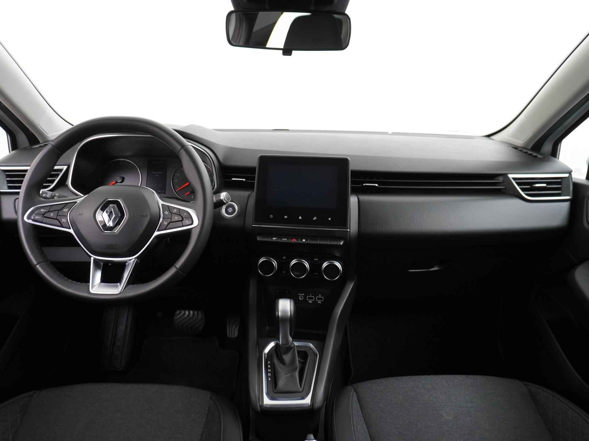 Renault Clio TCe Zen VAN: 18.900,- NAAR: 16.330,- UW ZOMERVOORDEEL: 2.570,-| NAVI | CAMERA | RIJKLAARPRIJS INCL. 12 MND. BOVAG - 22/43