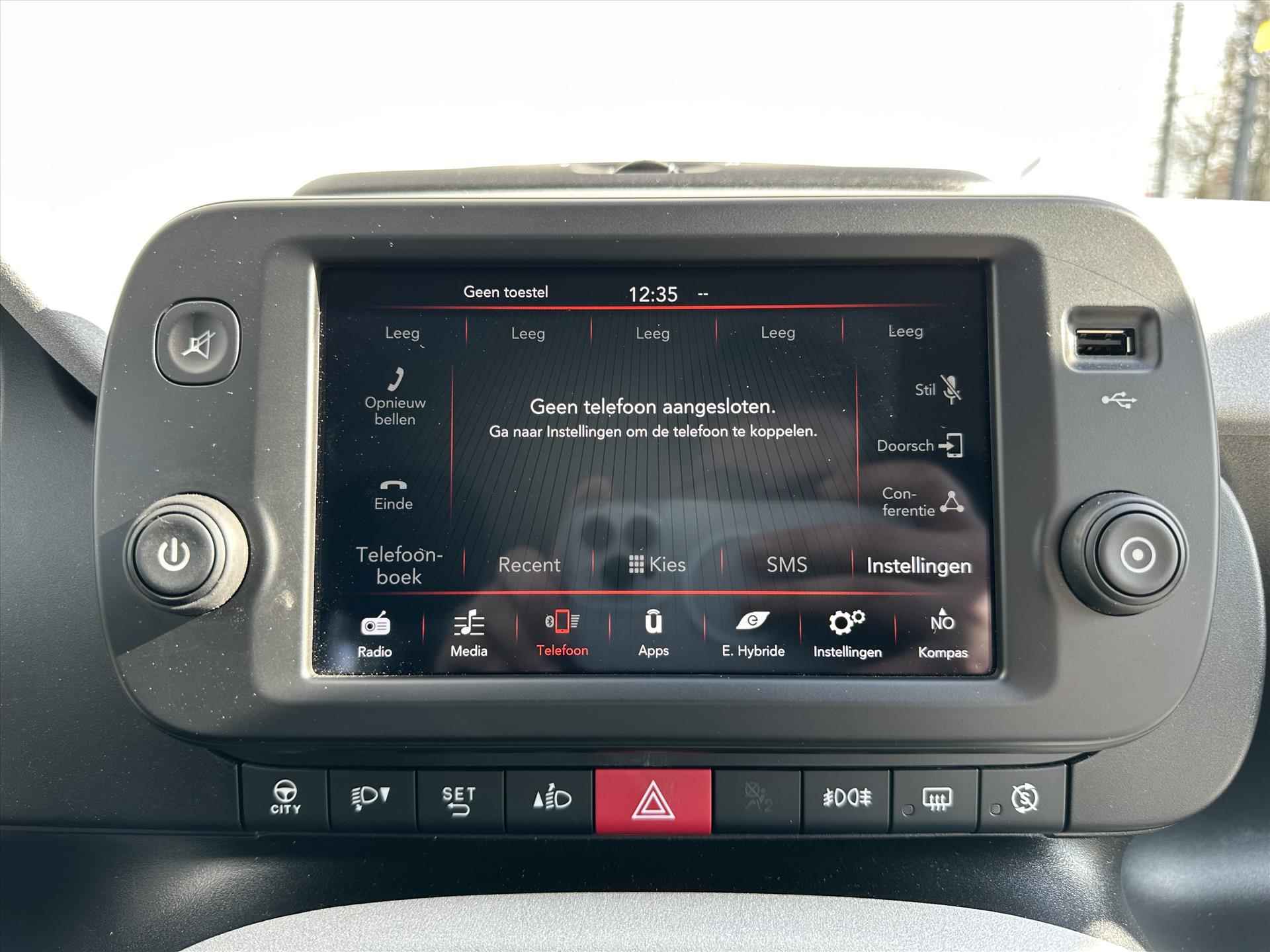 FIAT Panda 1.0 70pk Hybrid Garmin | NAVI | Carplay | Lage KM-stand - 36/48