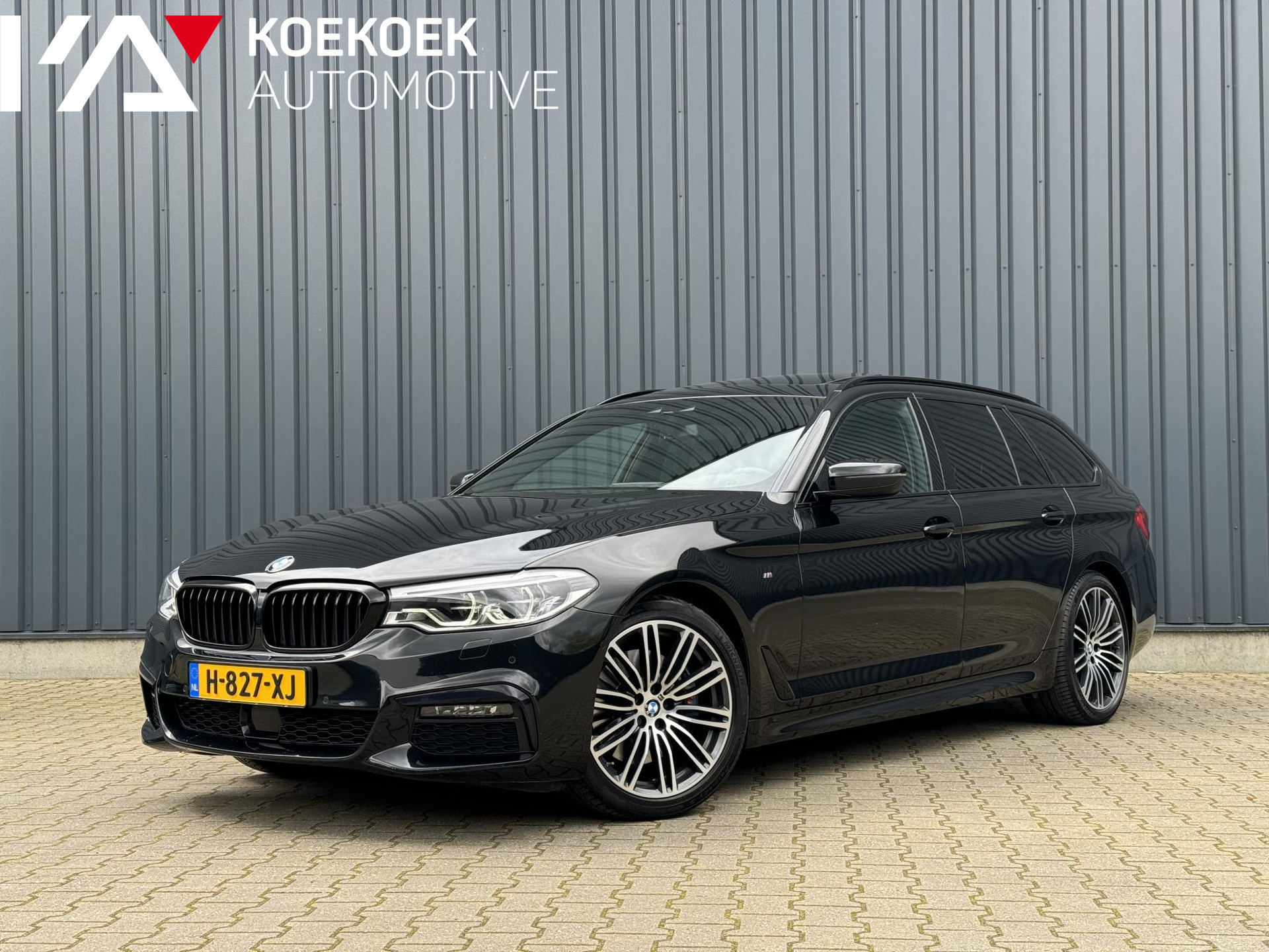 BMW 5-serie Touring 530i High Executive | M Sport | Head-Up | Pano bij viaBOVAG.nl