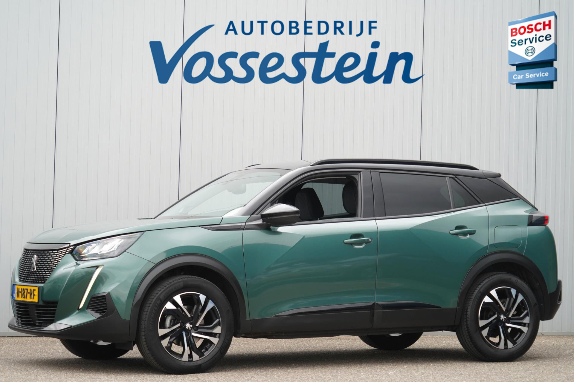 Peugeot 2008 1.2 PureTech Allure Pack / Automaat / Camera / 35dkm / Navigatie / Cruise / Climate