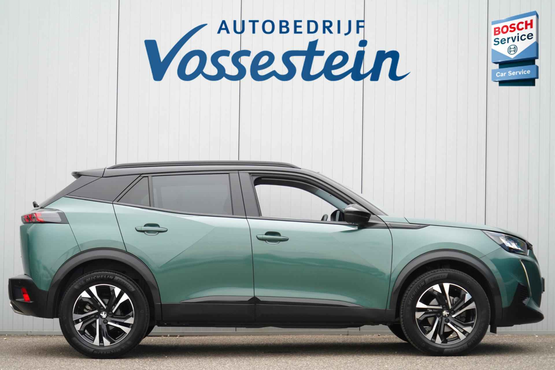 Peugeot 2008 1.2 PureTech Allure Pack / Automaat / Camera / 35dkm / Navigatie / Cruise / Climate - 27/31