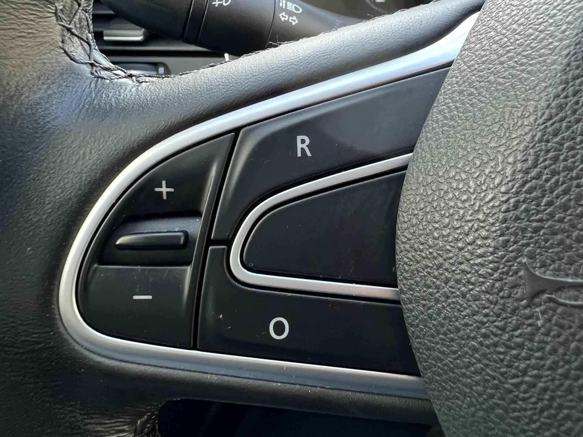 Renault Talisman 1.6 TCe Intens Navigatie Automaat Led Verlichting Parksensor achter Airco Cruise - 11/44