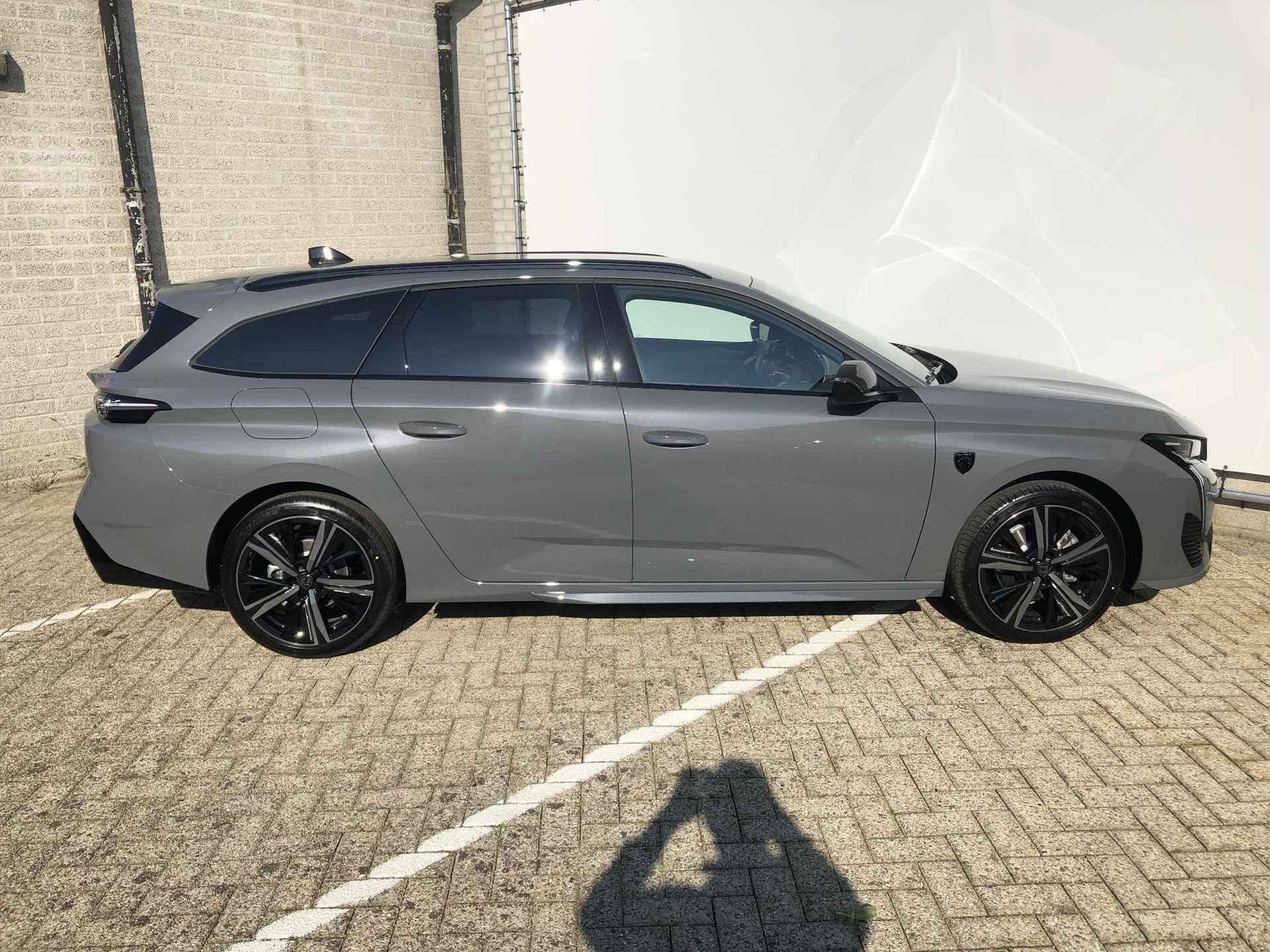 Peugeot 308 SW 1.2 Hybrid 136 e-DCS6 GT - 8/29