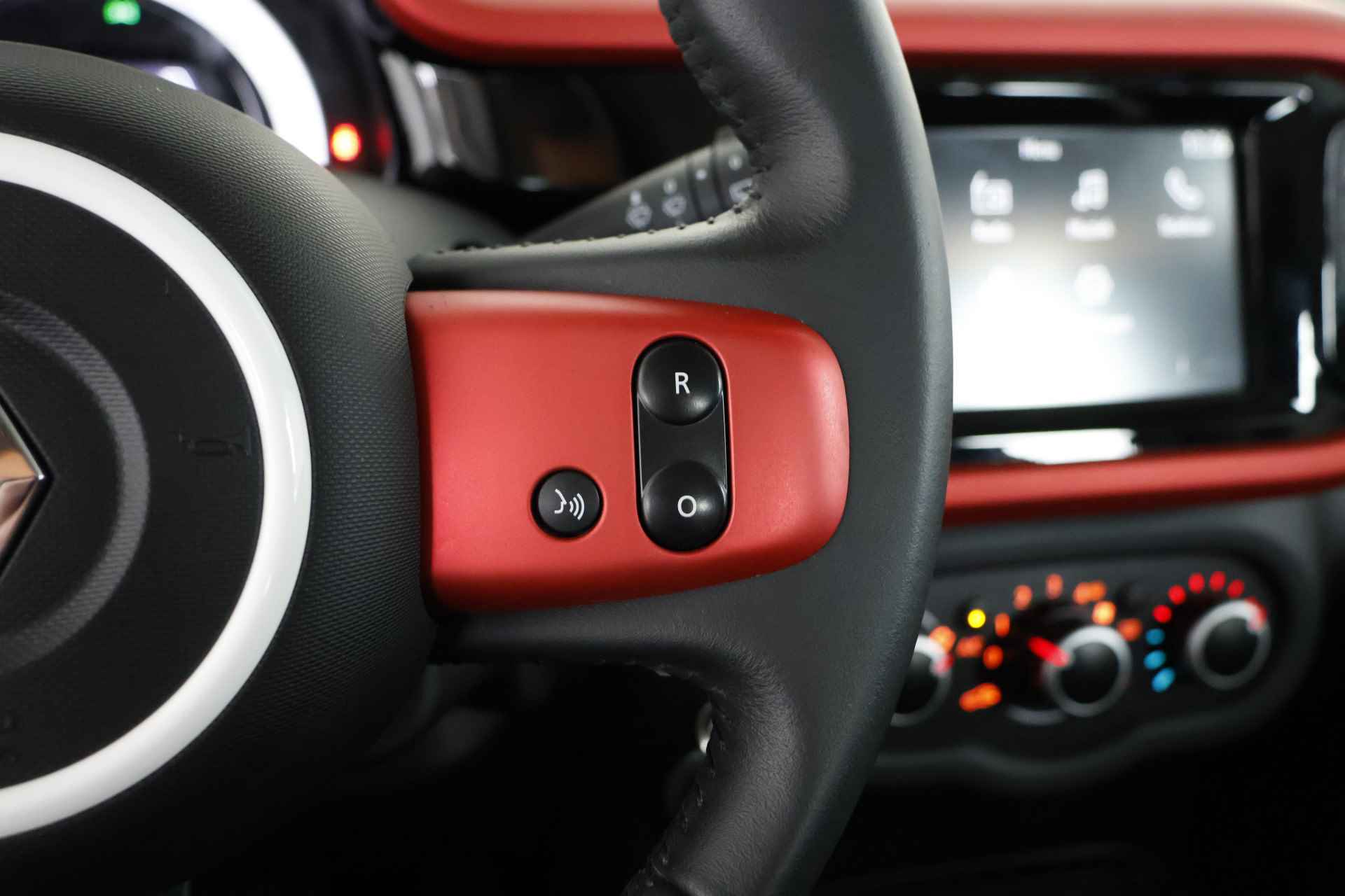 Renault Twingo 0.9 TCe Intens / Automaat / Cruisecontrol / CarPlay / Leder - 20/26