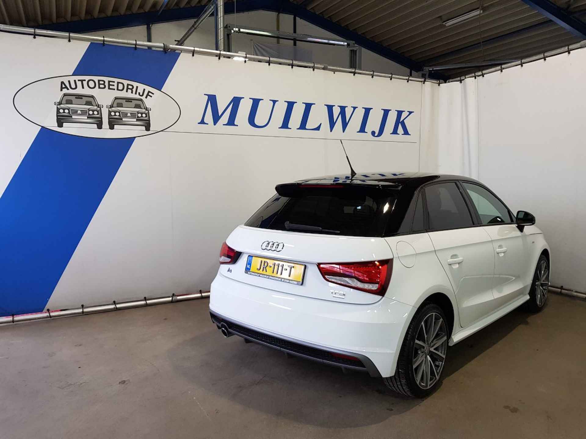 AUDI A1 Sportback 1.0 TFSI Adrenalin S-Line / NL Auto - 10/29