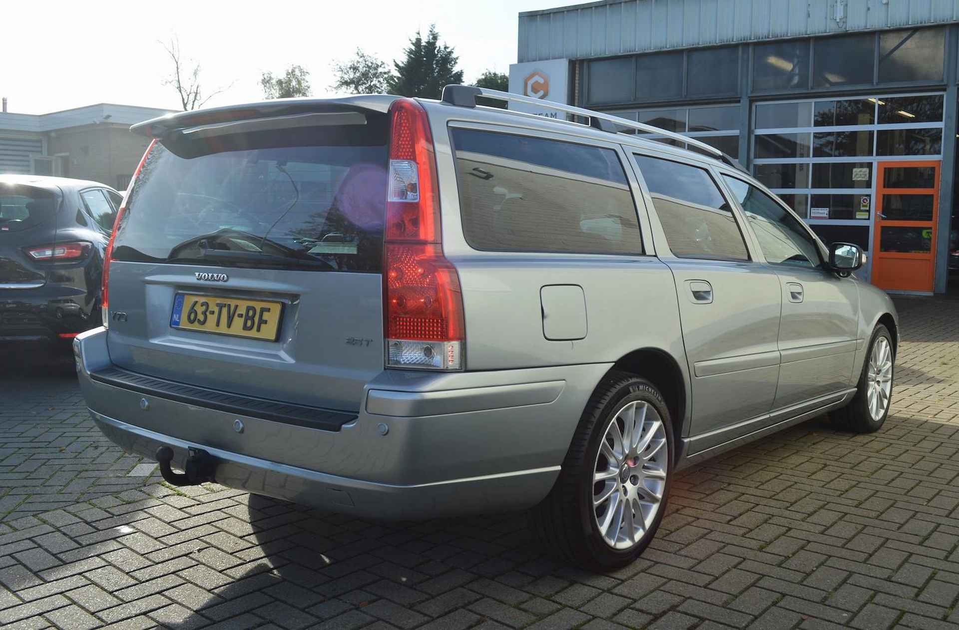 Volvo V70 2.5T Edition Sport / BOVAG RIJKLAARPRIJS - 5/22