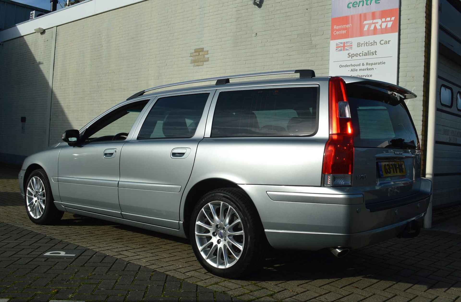 Volvo V70 2.5T Edition Sport / BOVAG RIJKLAARPRIJS - 7/22