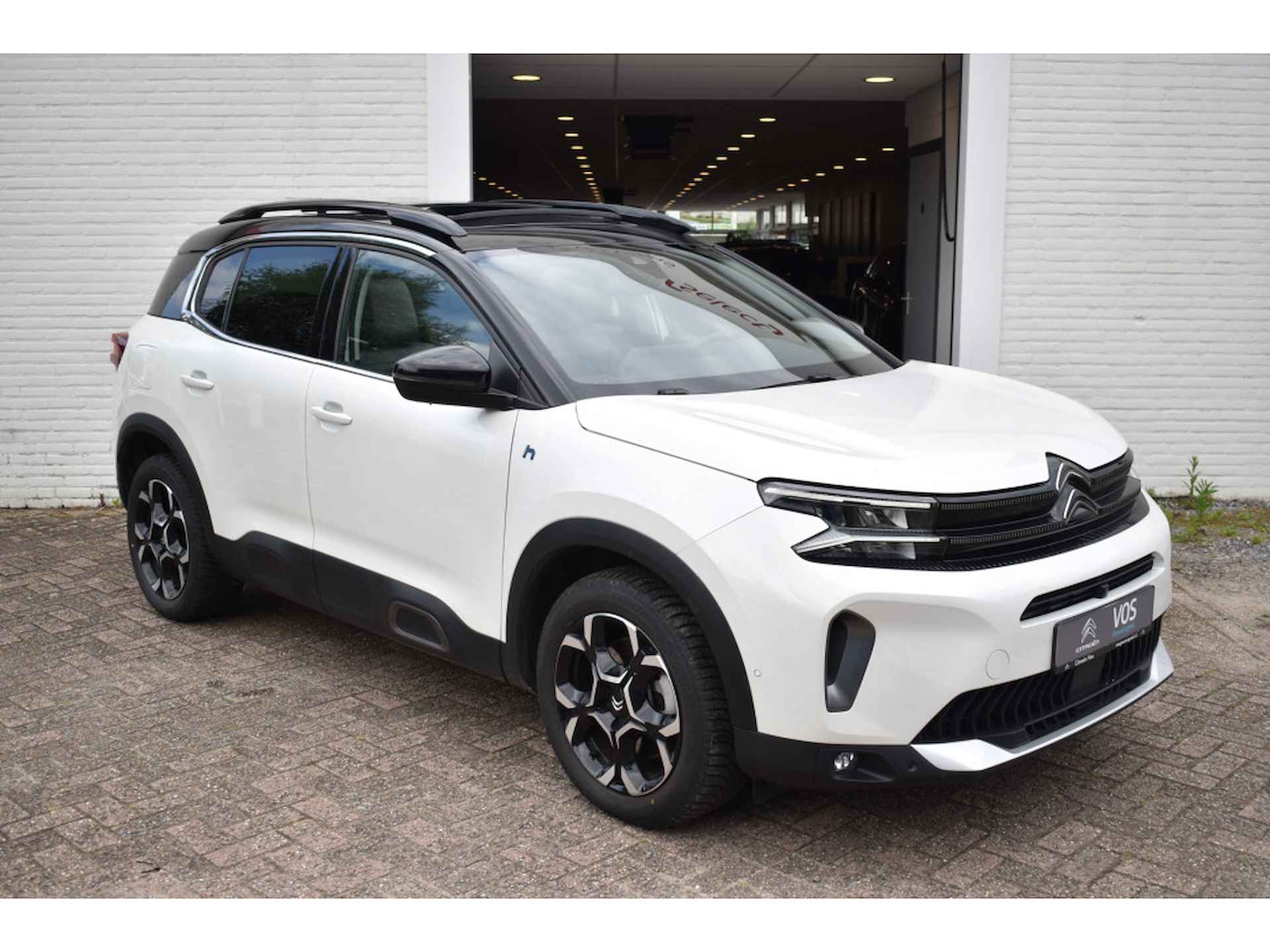 Citroën C5 Aircross Plug-in Hybrid 225 EAT8 Shine Panorama Dak | Navi |  Two tone | Airco | Camera V+A | -- Zeer compleet - 4/29