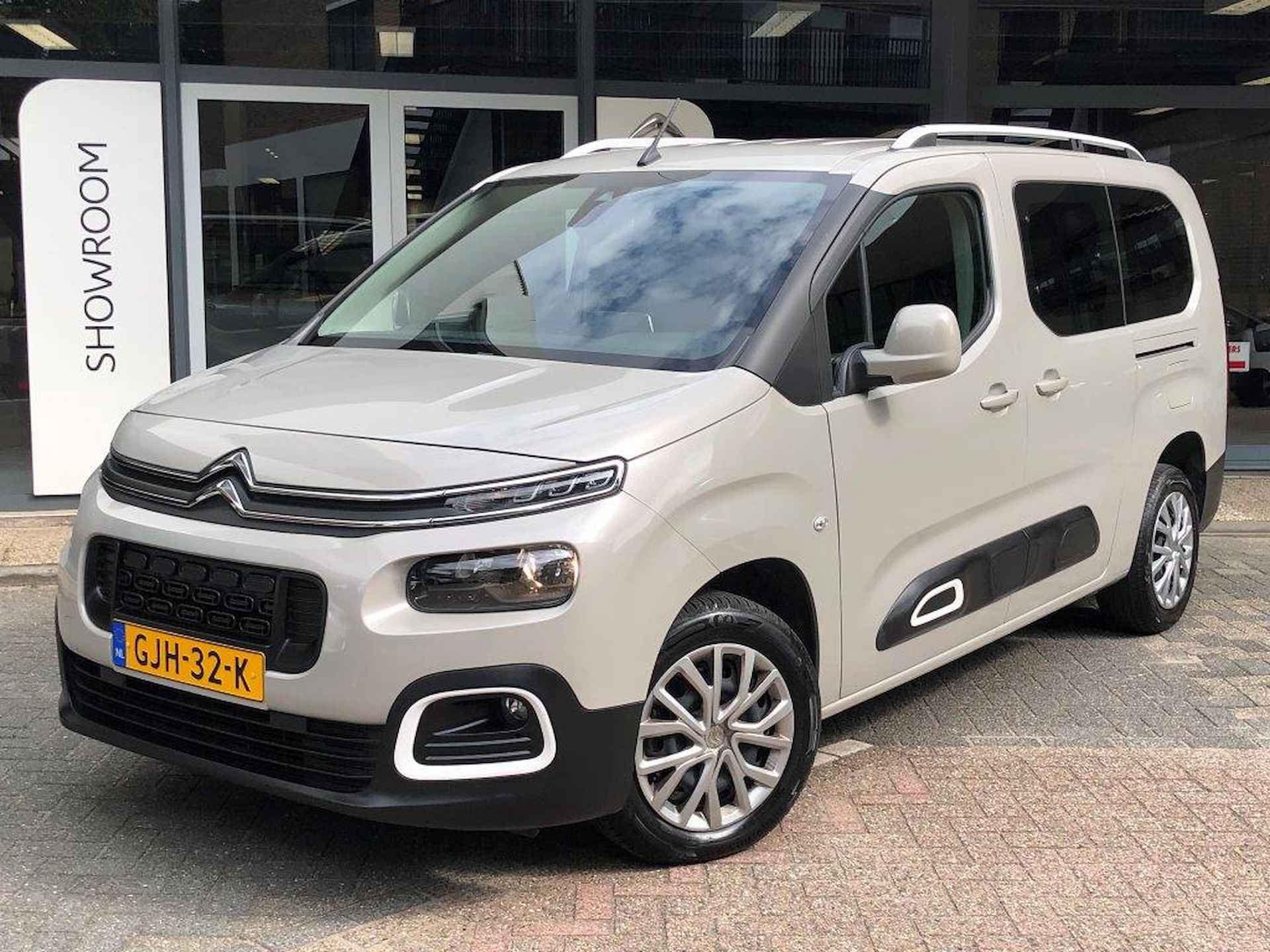 Citroen Berlingo XL FEEL 7 PERSOONS NAVIGATIE - 19/23