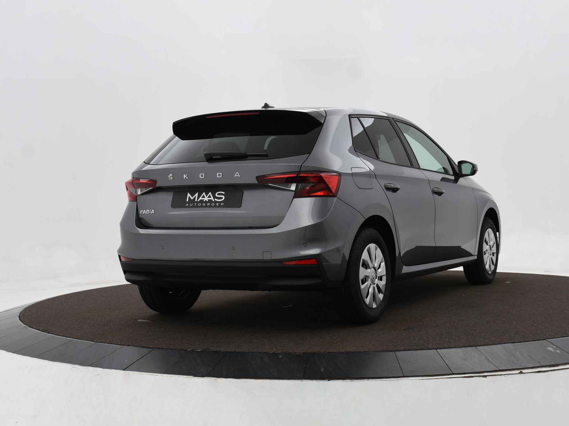 Skoda Fabia 1.0 TSI Essence | Privatelease 358,- per maand | 2000,- Euro inruilpremie | - 10/19