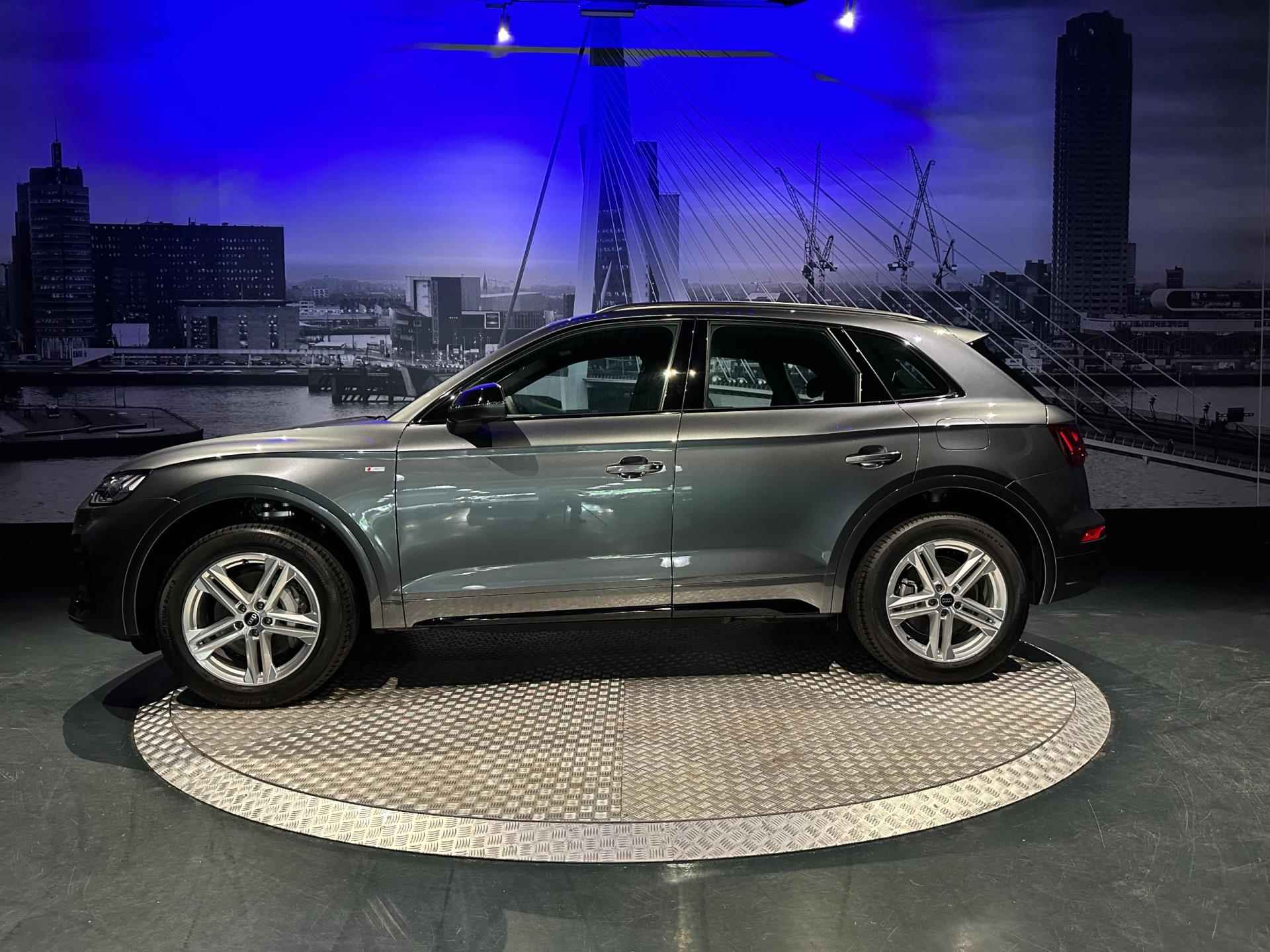 Audi Q5 50 TFSI e S edition Competition *Keyless*Camera*Daytonagrey*NIEUW* € 10.000,- korting! - 9/36