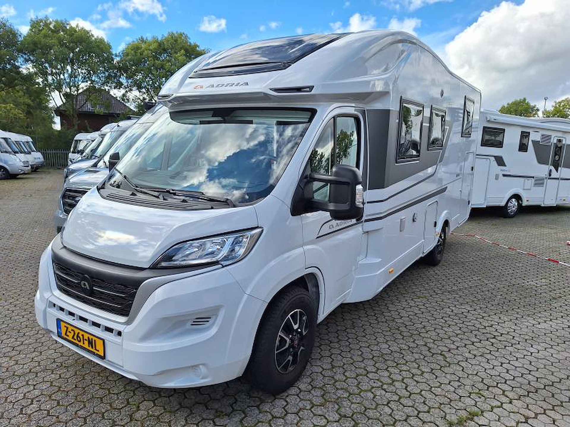 Adria Matrix Axess 650 SL -5 PERSOONS IN NIEUWSTAAT - 3/22