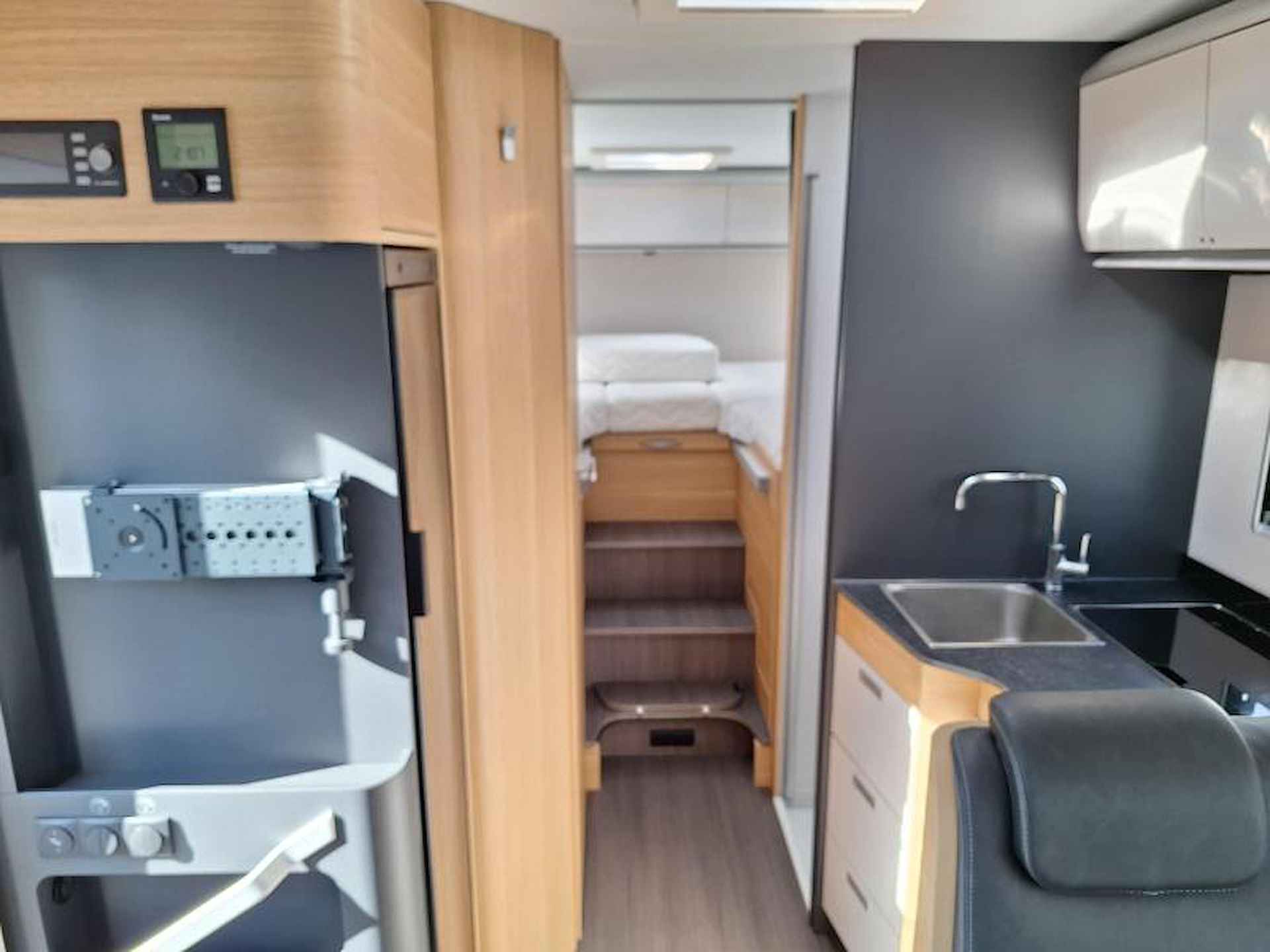 Adria Matrix Axess 650 SL -5 PERSOONS IN NIEUWSTAAT - 7/22