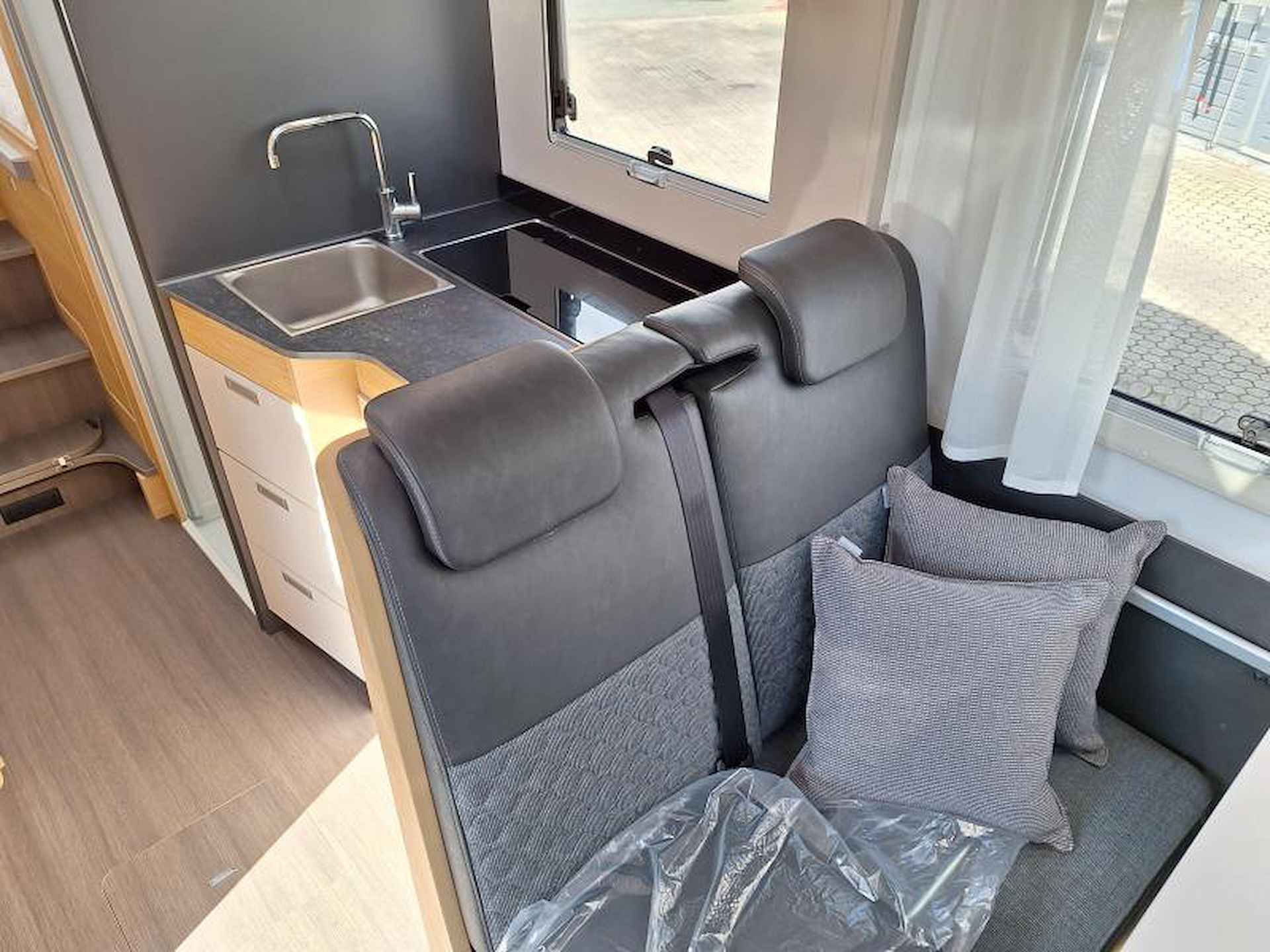 Adria Matrix Axess 650 SL -5 PERSOONS IN NIEUWSTAAT - 16/22