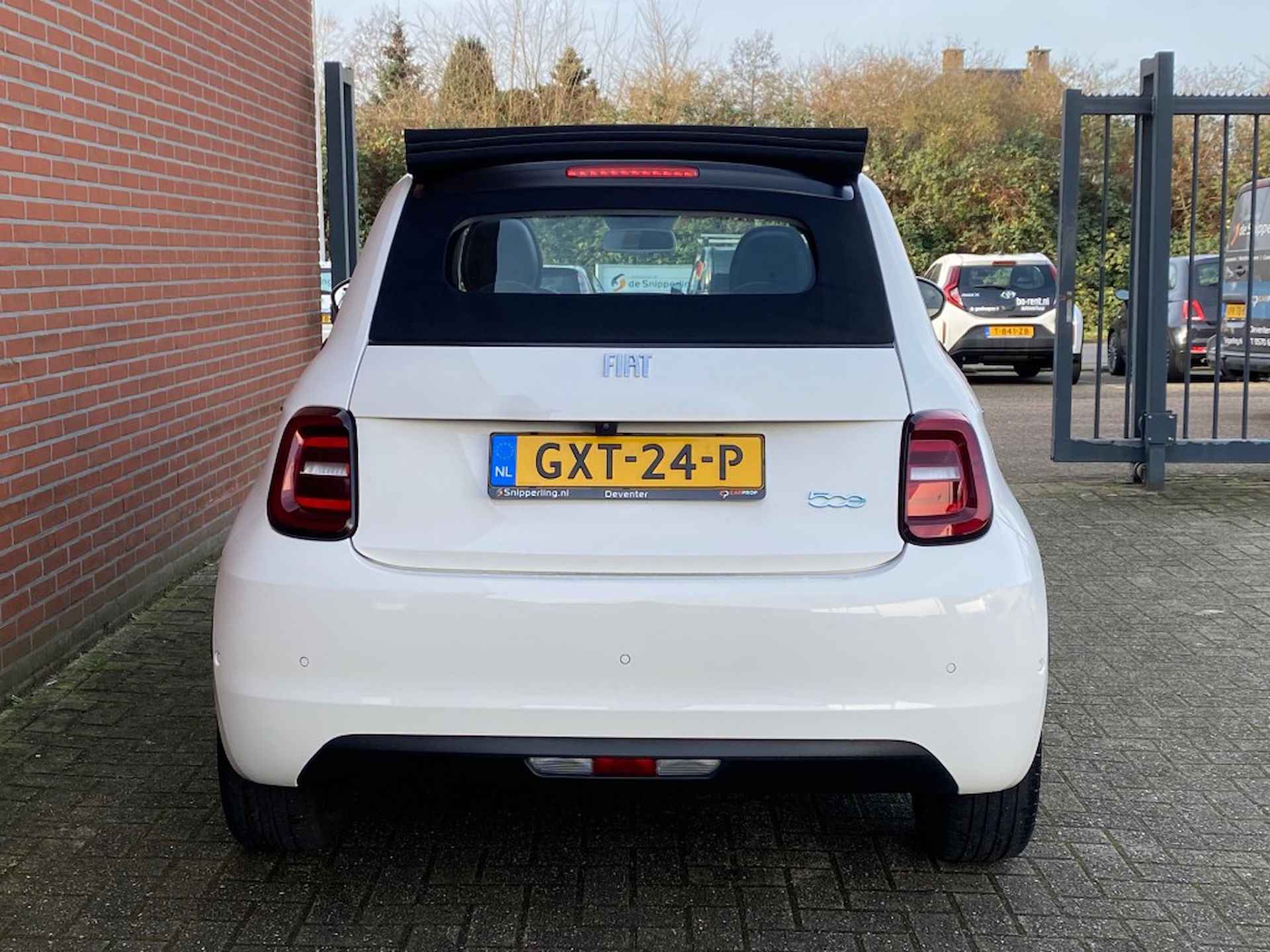 FIAT 500e CABRIO ICON 42 KWH LED STOELVW PDC CAMERA CRUISE NAV CLIMA LMV - 19/25