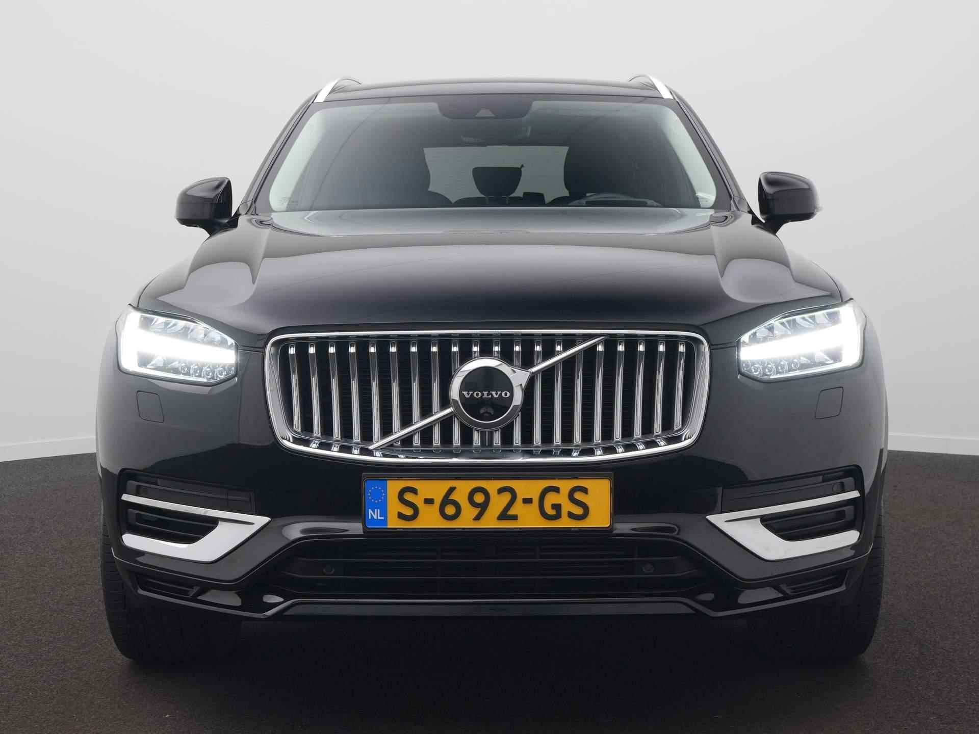 Volvo XC90 2.0 T8 Recharge AWD Inscription / 7-P / Luchtvering / Harman Kardon / Trekhaak - 2/57