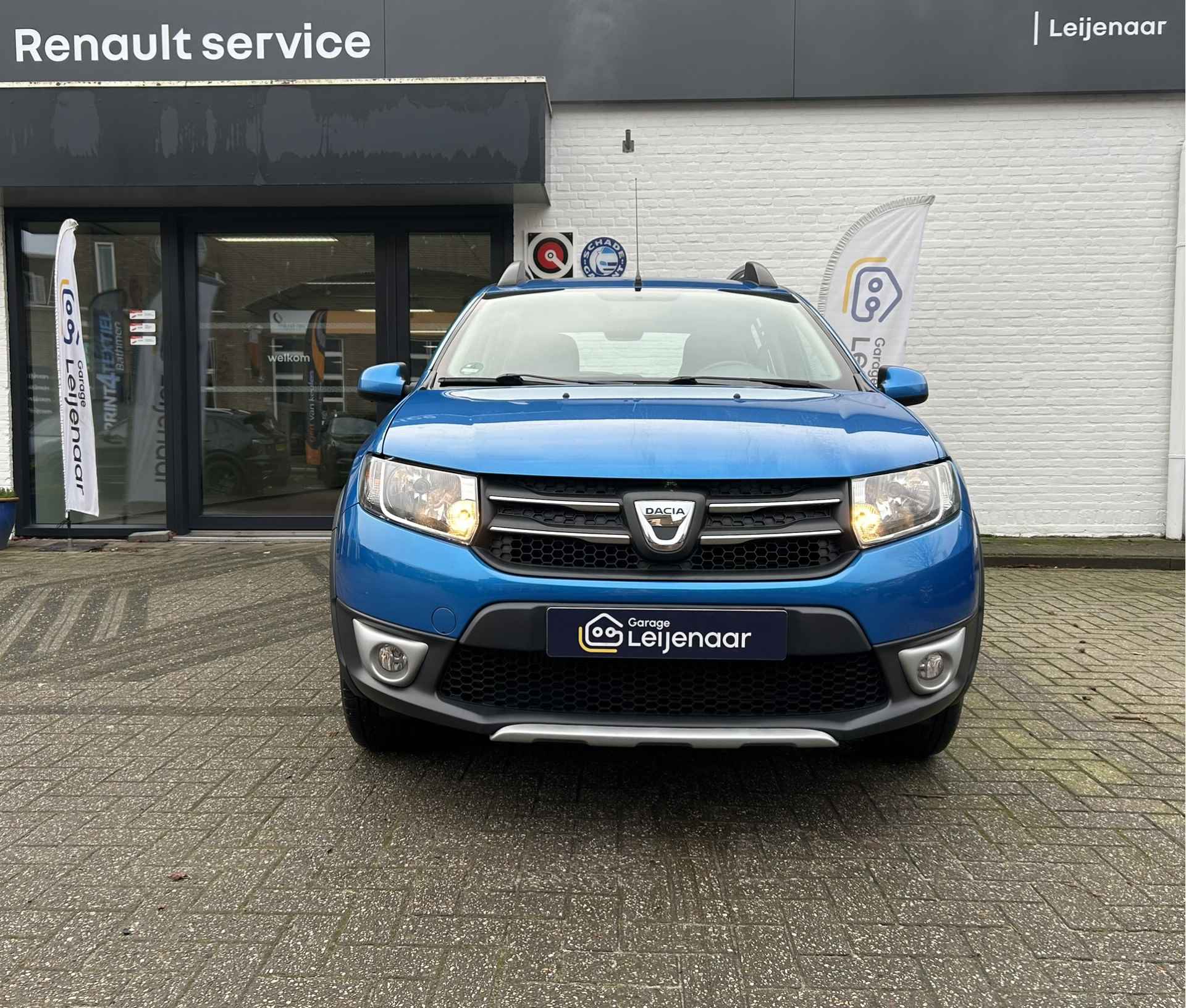 Dacia Sandero 0.9 TCe Stepway Lauréate | Parkeersensoren | Cruise control | Airconditioning - 4/37