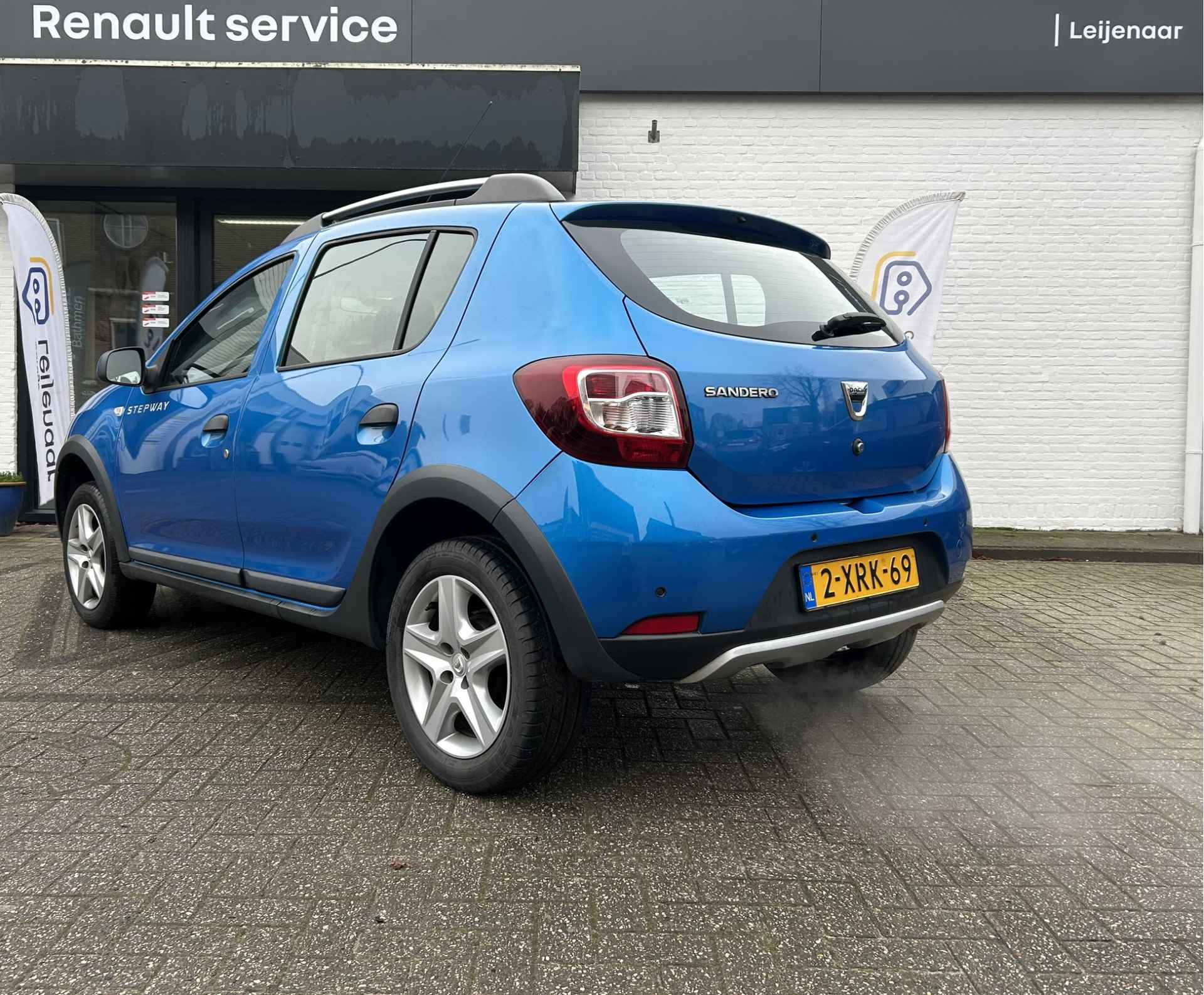 Dacia Sandero 0.9 TCe Stepway Lauréate | Parkeersensoren | Cruise control | Airconditioning - 8/37