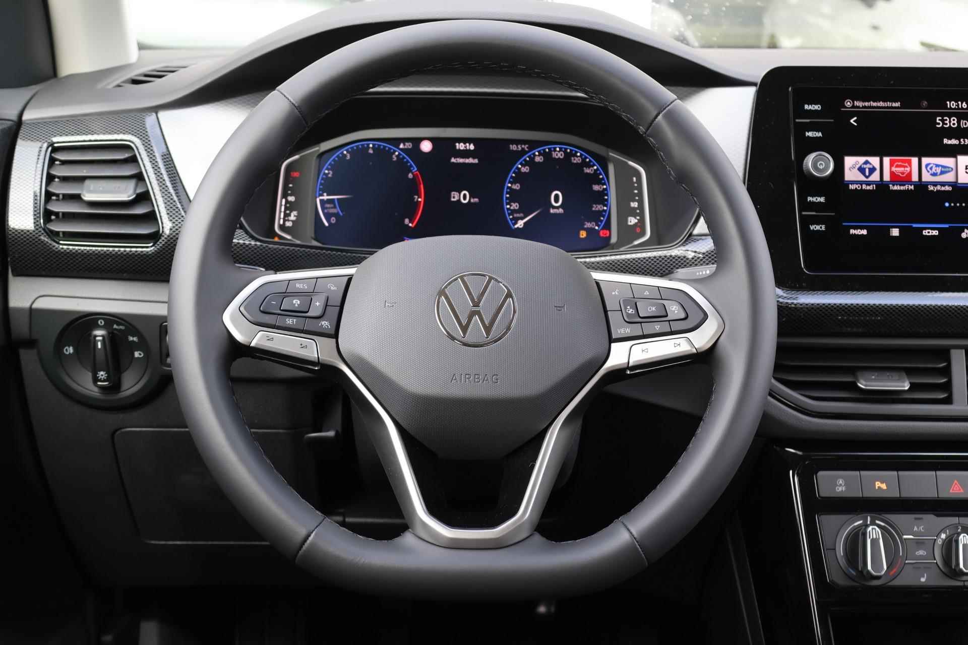 Volkswagen T-Cross 1.0 TSI 95pk Life Edition | Parkeersensoren | Stoelverwarming - 18/24