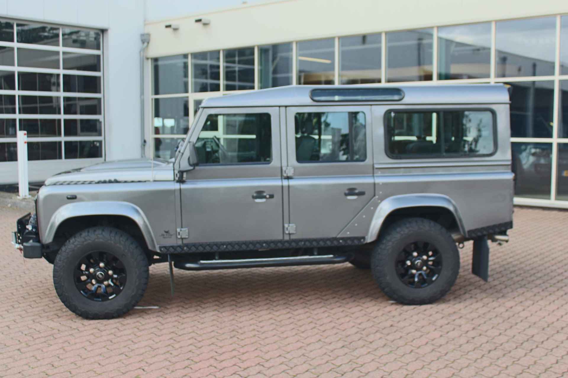 Land Rover Defender 2.4 TD 110 SW XTech „De Uiver" Special 7-Persoons 165 Pk 440 Nm + Cruise Control - 7/40