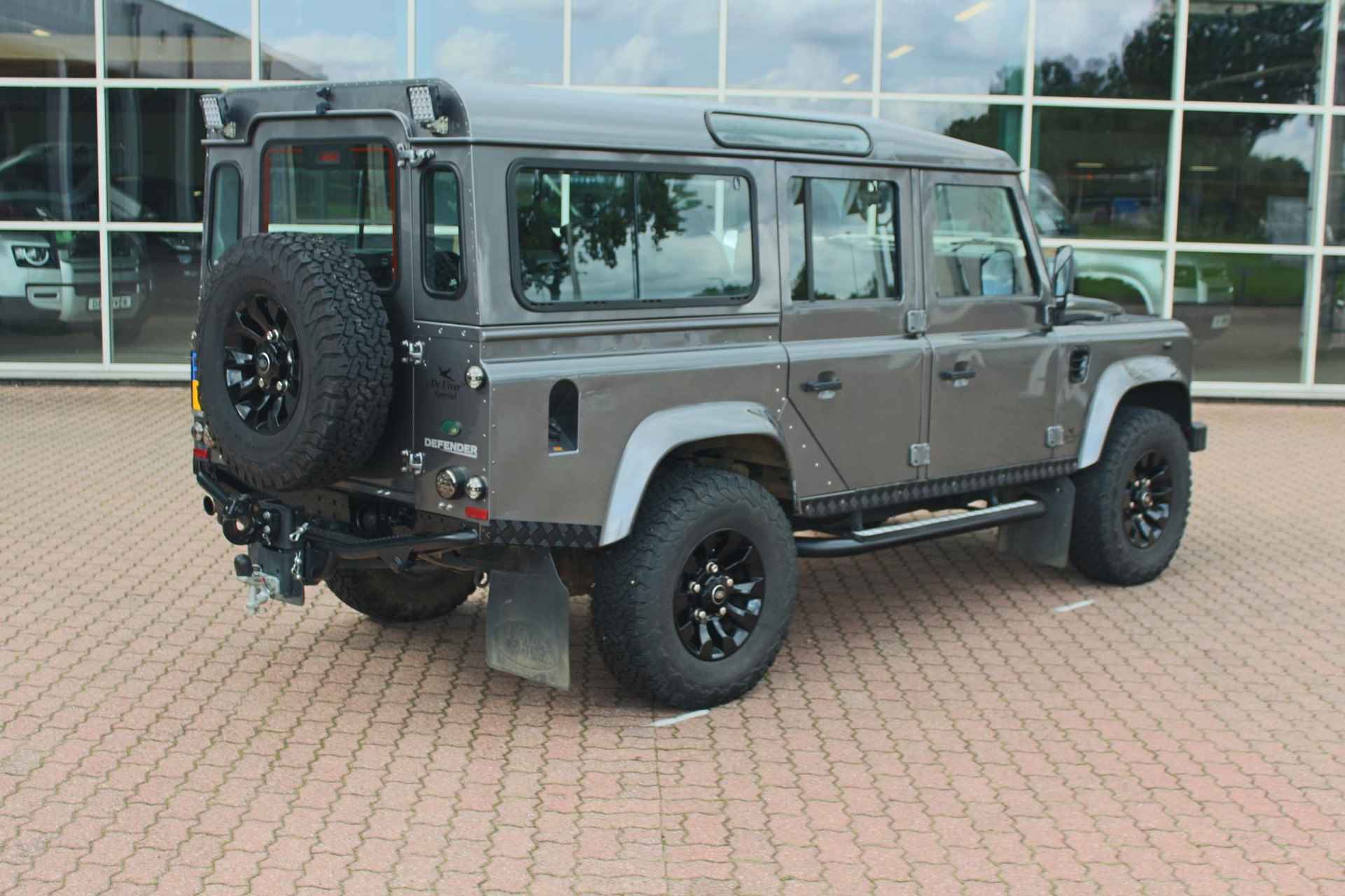 Land Rover Defender 2.4 TD 110 SW XTech „De Uiver" Special 7-Persoons 165 Pk 440 Nm + Cruise Control - 8/40