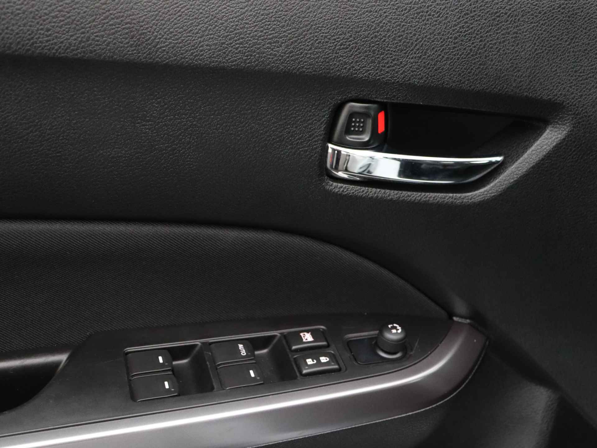 Suzuki Vitara 1.5 Hybrid Select Automaat | Navigatie | Lichtmetalen Velgen | Stoelverwarming | - 27/37