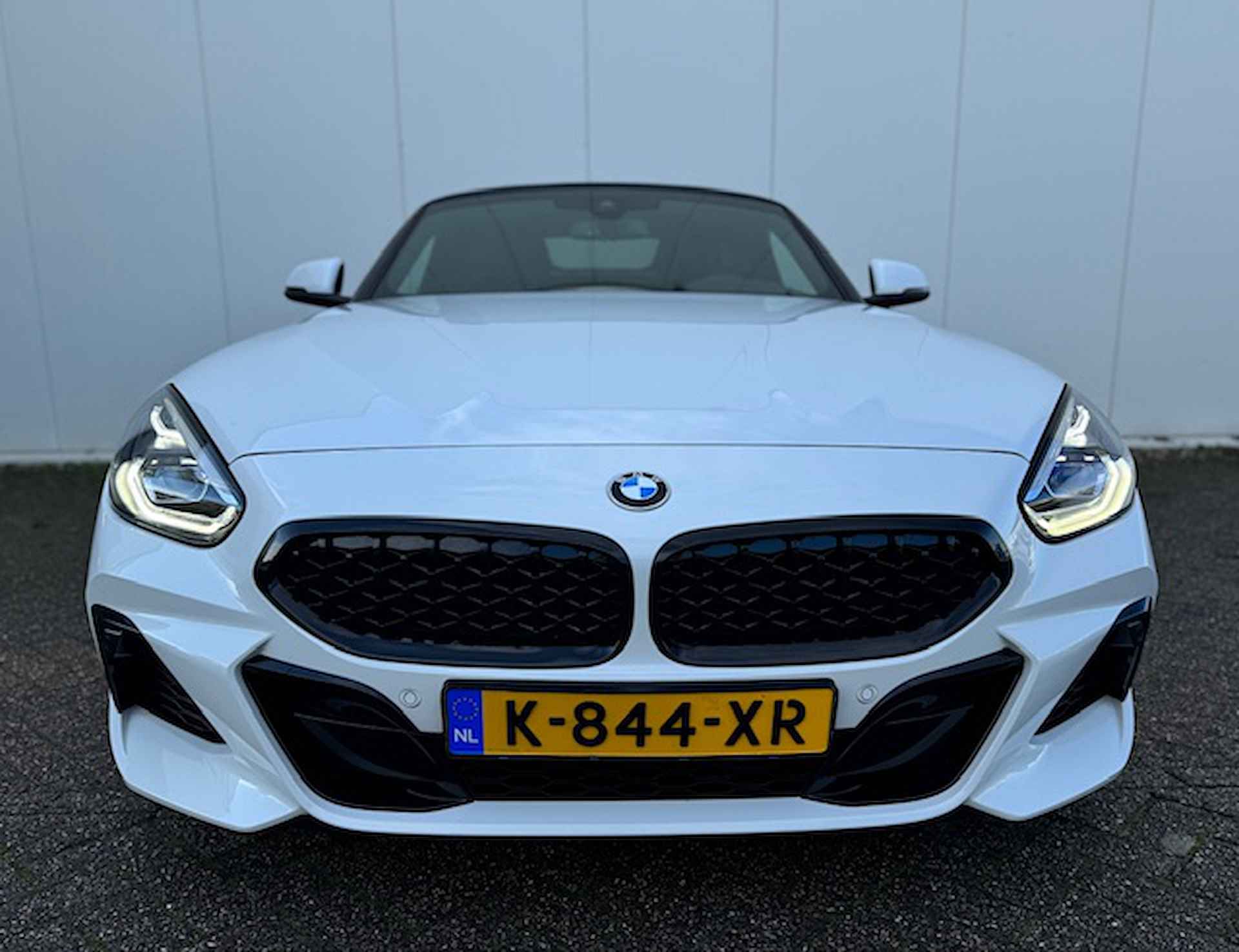 BMW Z4 Roadster sDrive20i High Executive M-sport M-sport , 19" 255 V 275 A , Harman-Kardon , Sportuitlaatsysteem , BMW LED light , Stuur&stoelverwarming , Sfeerverlichting , PTS voor en achter - 4/29