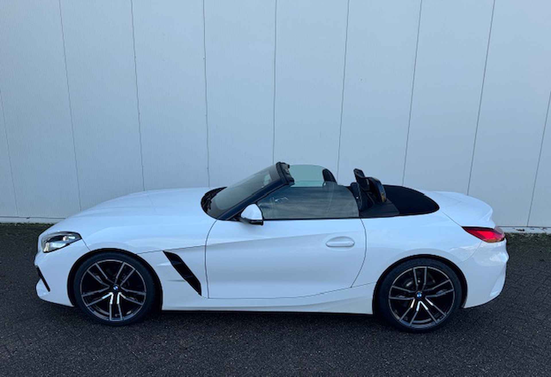 BMW Z4 Roadster sDrive20i High Executive M-sport M-sport , 19" 255 V 275 A , Harman-Kardon , Sportuitlaatsysteem , BMW LED light , Stuur&stoelverwarming , Sfeerverlichting , PTS voor en achter - 7/29