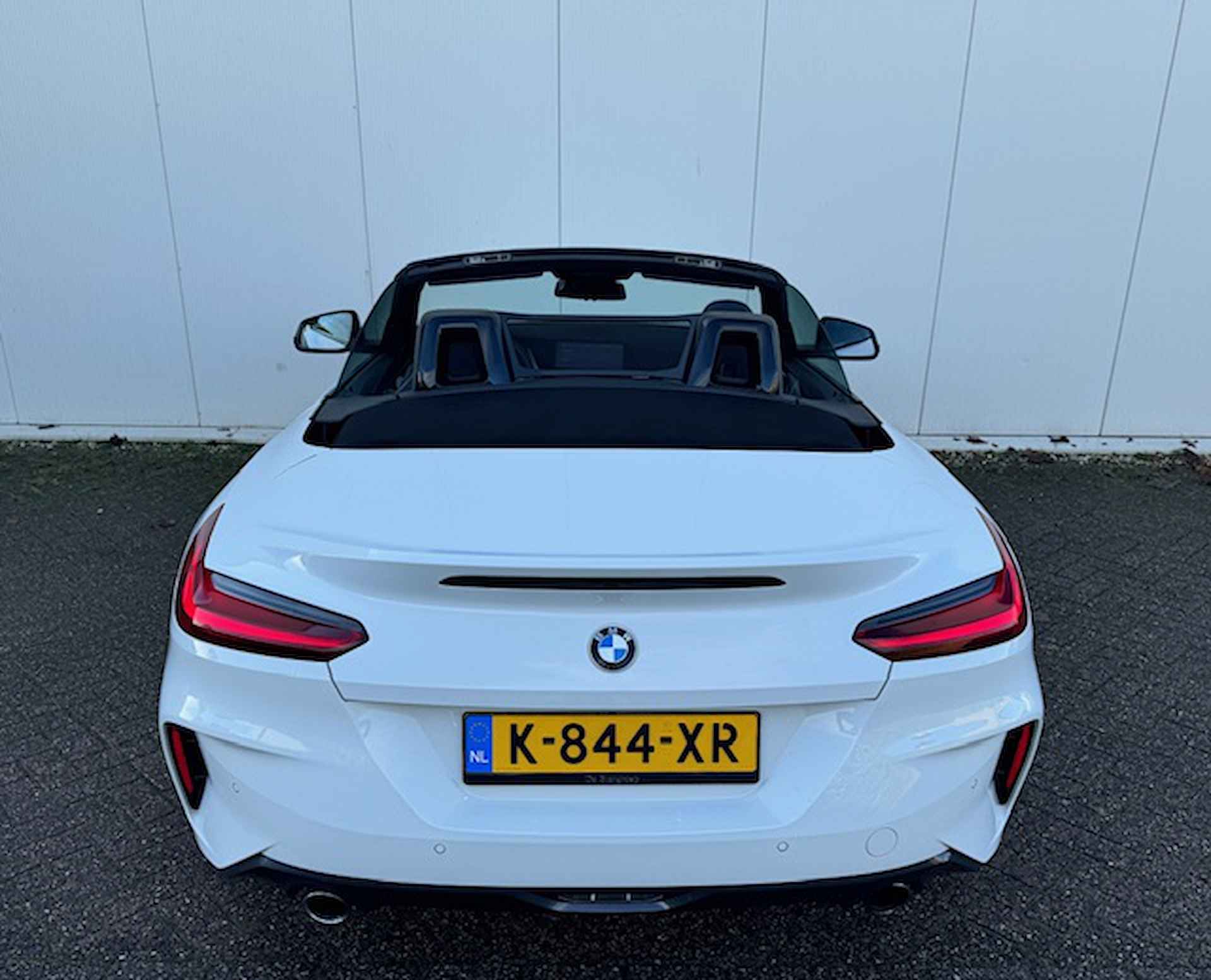 BMW Z4 Roadster sDrive20i High Executive M-sport M-sport , 19" 255 V 275 A , Harman-Kardon , Sportuitlaatsysteem , BMW LED light , Stuur&stoelverwarming , Sfeerverlichting , PTS voor en achter - 8/29