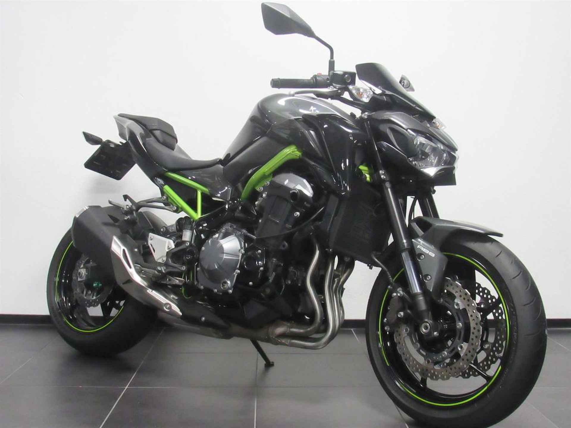 Kawasaki Z 900 ABS - 2/14