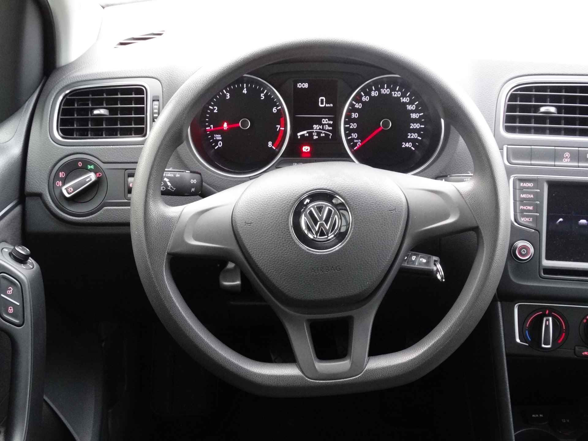 Volkswagen Polo 1.2 TSI Comfortline - 8/16