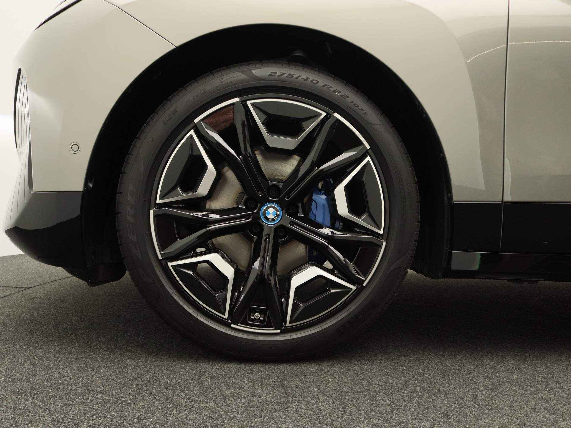 BMW iX xDrive40 | High Executive | Sportpakket | Personal CoPilot Pack - 6/31