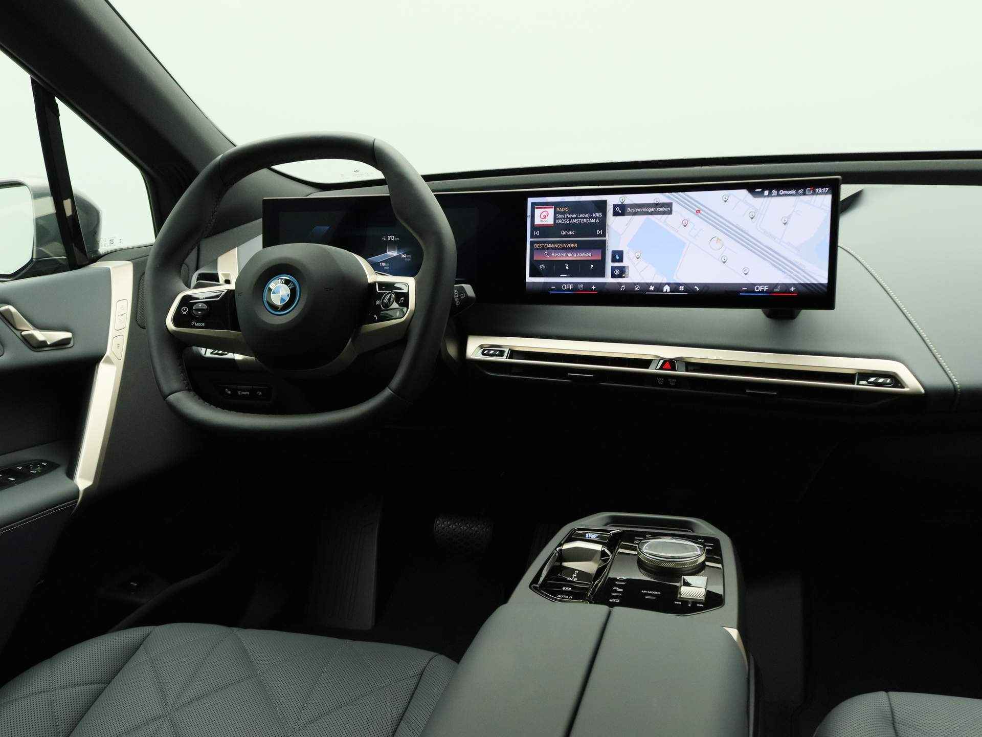 BMW iX xDrive40 | High Executive | Sportpakket | Personal CoPilot Pack - 8/31