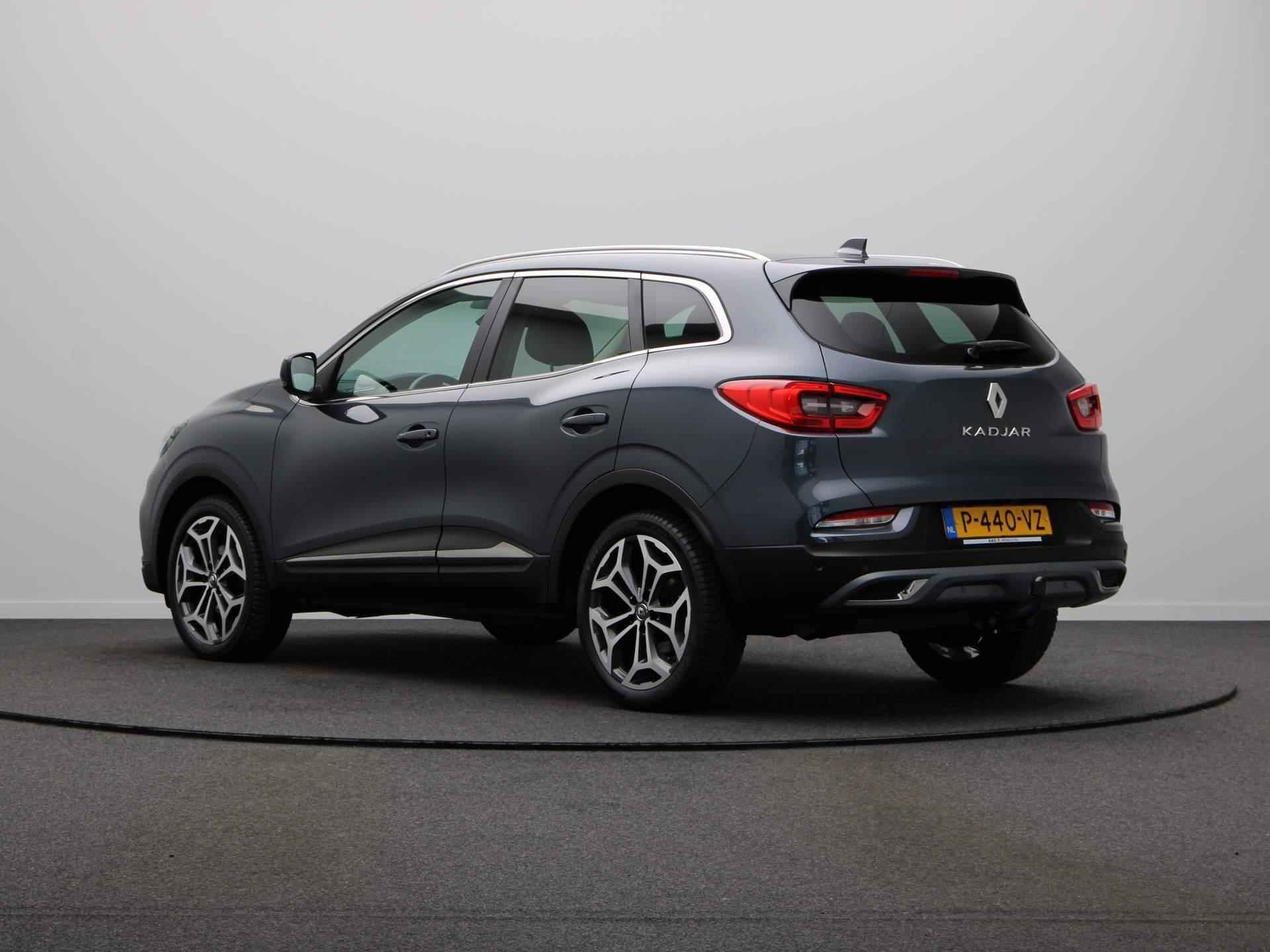 Renault Kadjar 140pk TCe Techno | 1500kg geremd | Navigatie | Achteruitrijcamera | Trekhaak | Parkeersensoren Voor en Achter met Camera | Half Lederen Bekleding | - 2/49