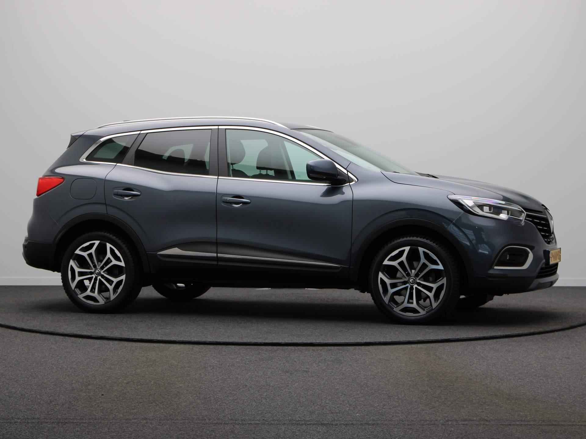 Renault Kadjar 140pk TCe Techno | 1500kg geremd | Navigatie | Achteruitrijcamera | Trekhaak | Parkeersensoren Voor en Achter met Camera | Half Lederen Bekleding | - 13/49