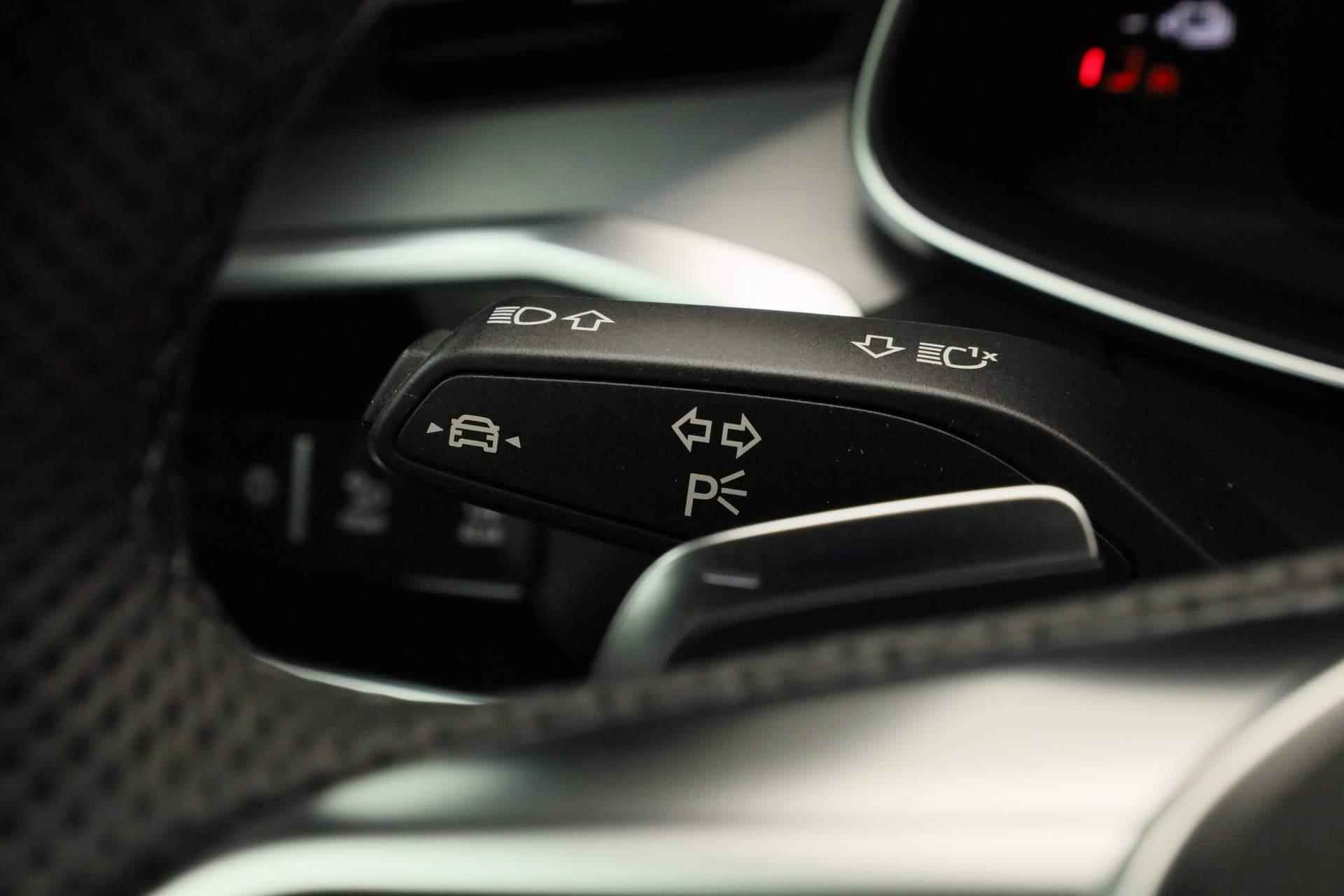 Audi A6 Avant 55 TFSI e 367PK S-tronic quattro Competition | Pano | Trekhaak | Leer | HD Matrix LED | 20 inch | HUD | Camera | ACC | Keyless - 35/57